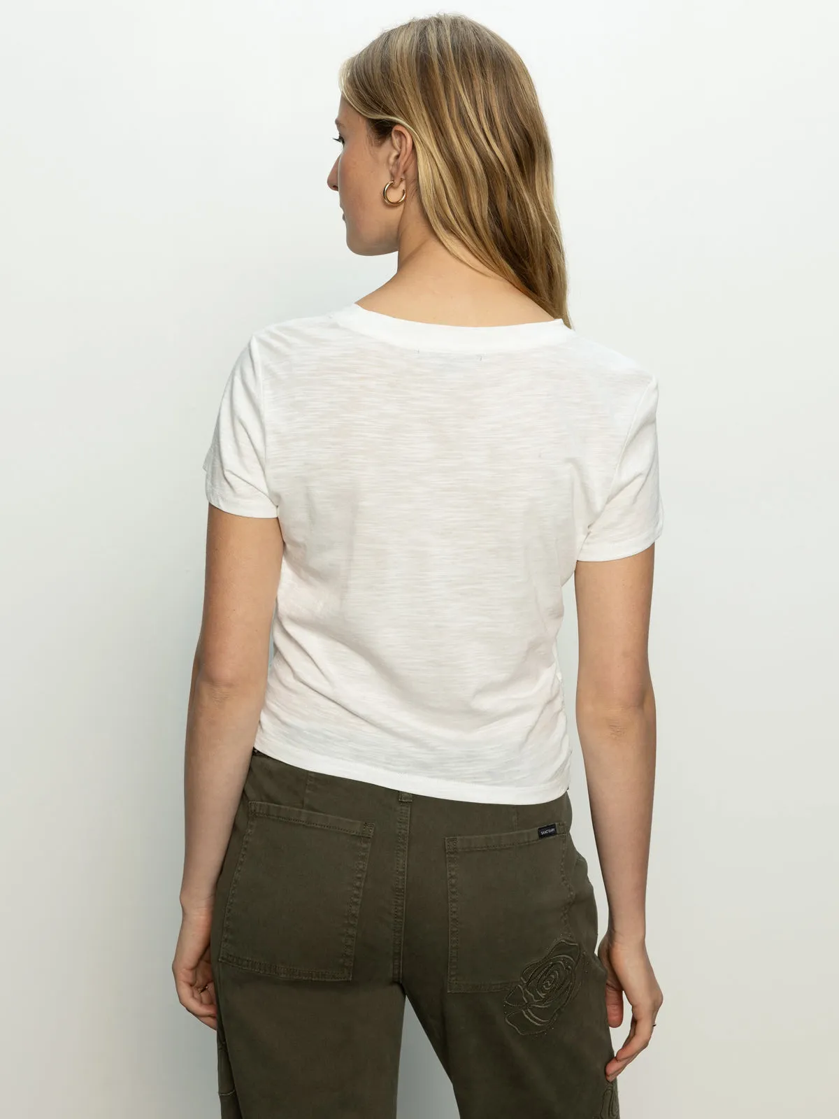 Highstreet Tee White Athletic Fit SkinFriendlyFibers