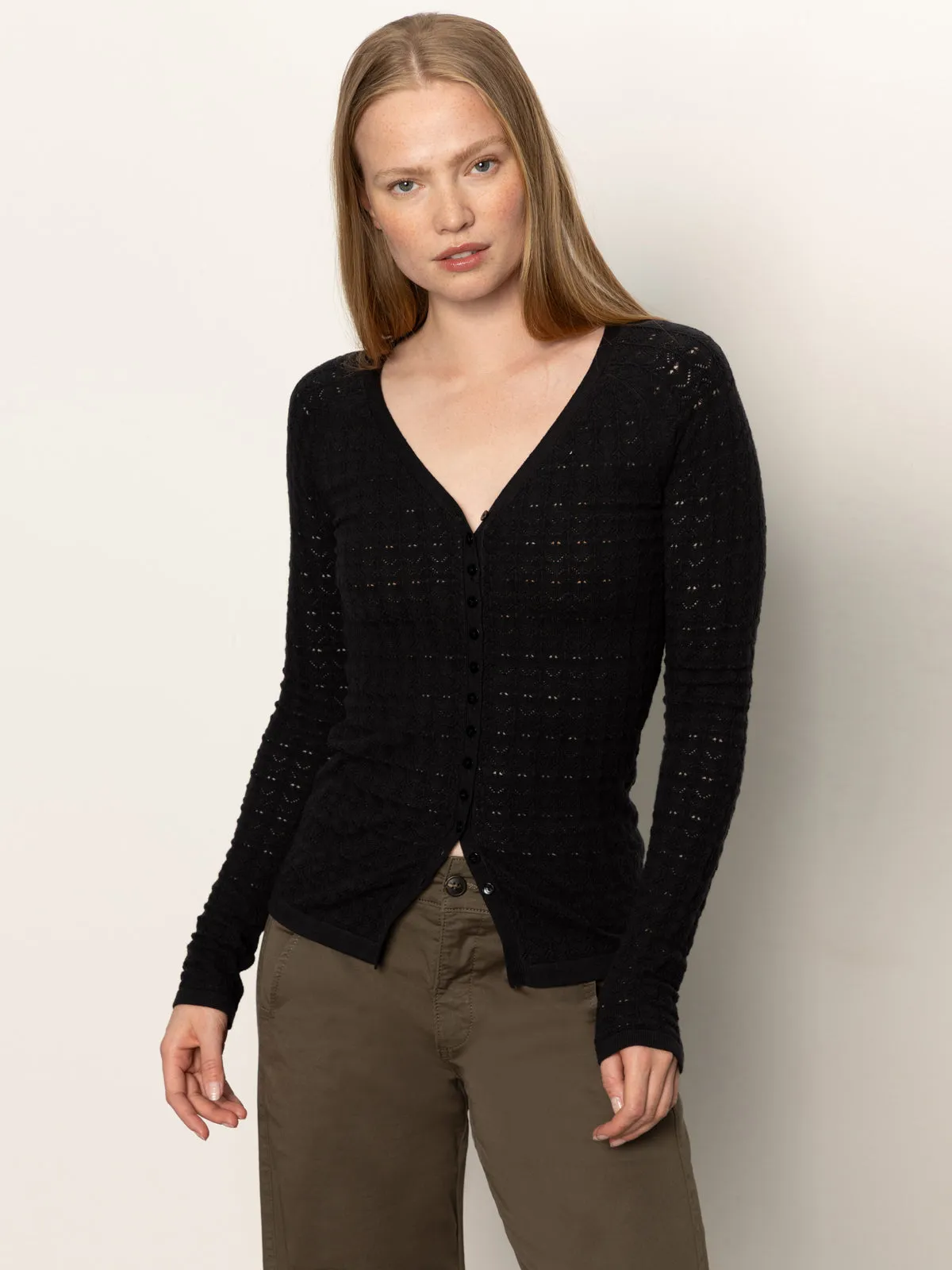 Fitted Raglan Cardi Black Quick Access Pockets Trendy Look