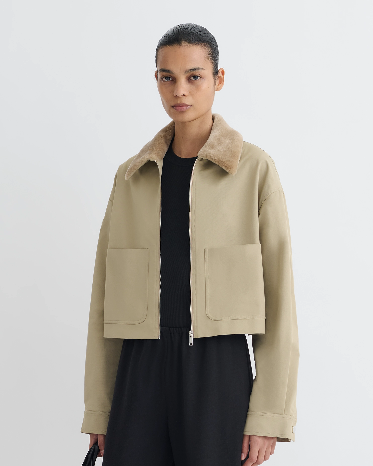 baseball diamond Phebe - Cropped Tech Twill and Faux Fur Jacket - Pebble/Beige