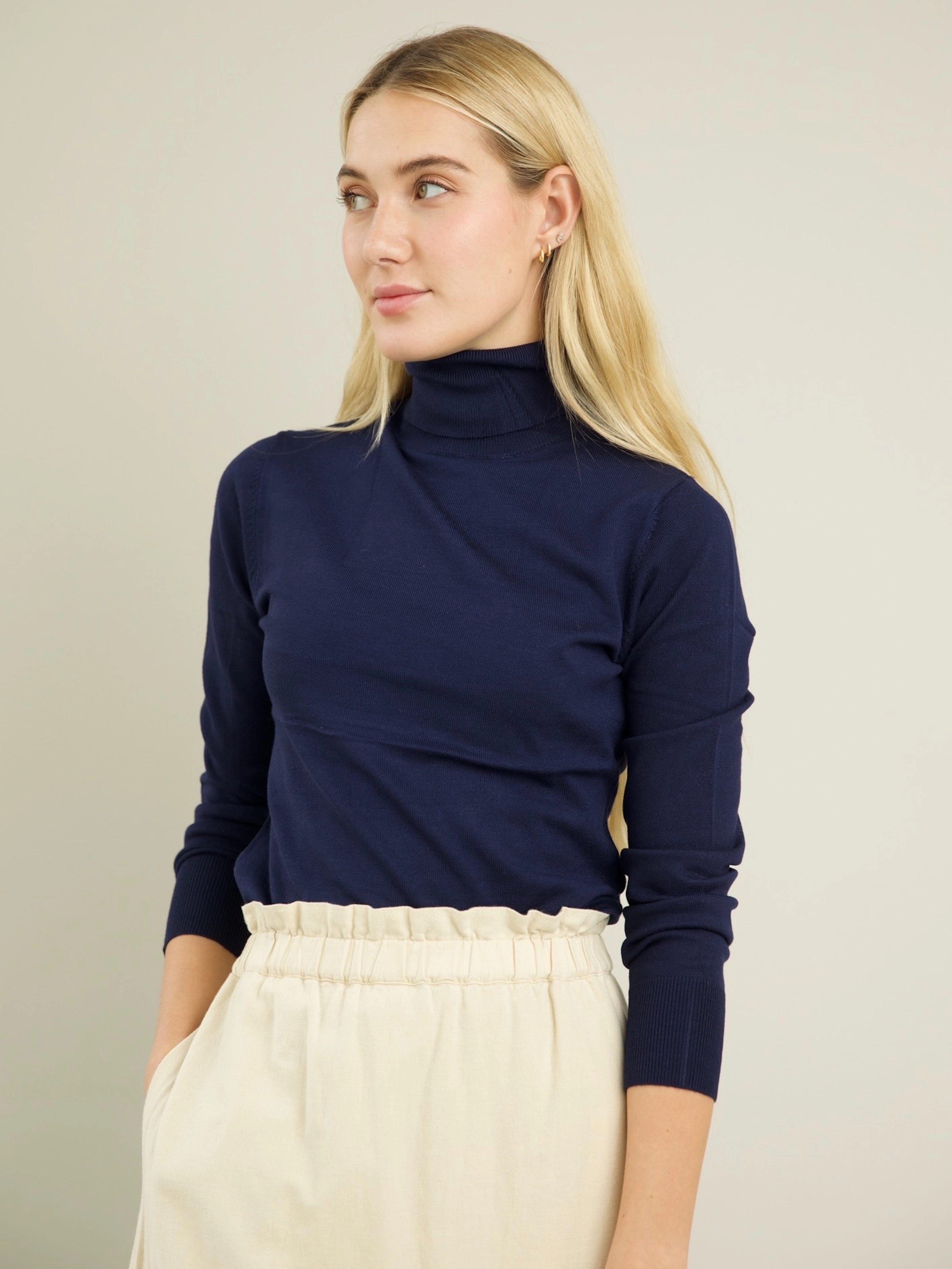 Blythe Turtleneck - Navy Cozy Classic