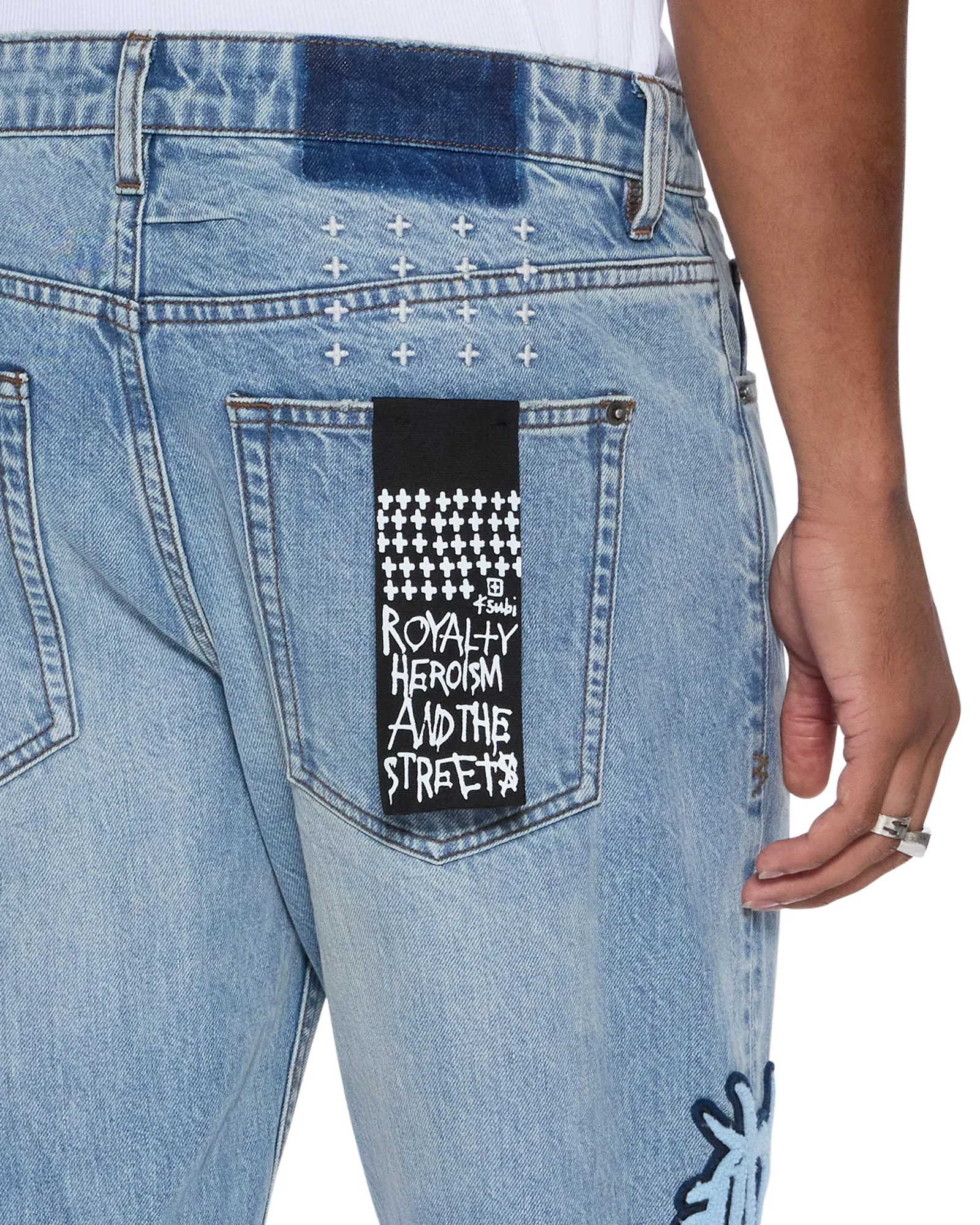 Light Wear Effortless Look BRONKO STRIKER PATCHED