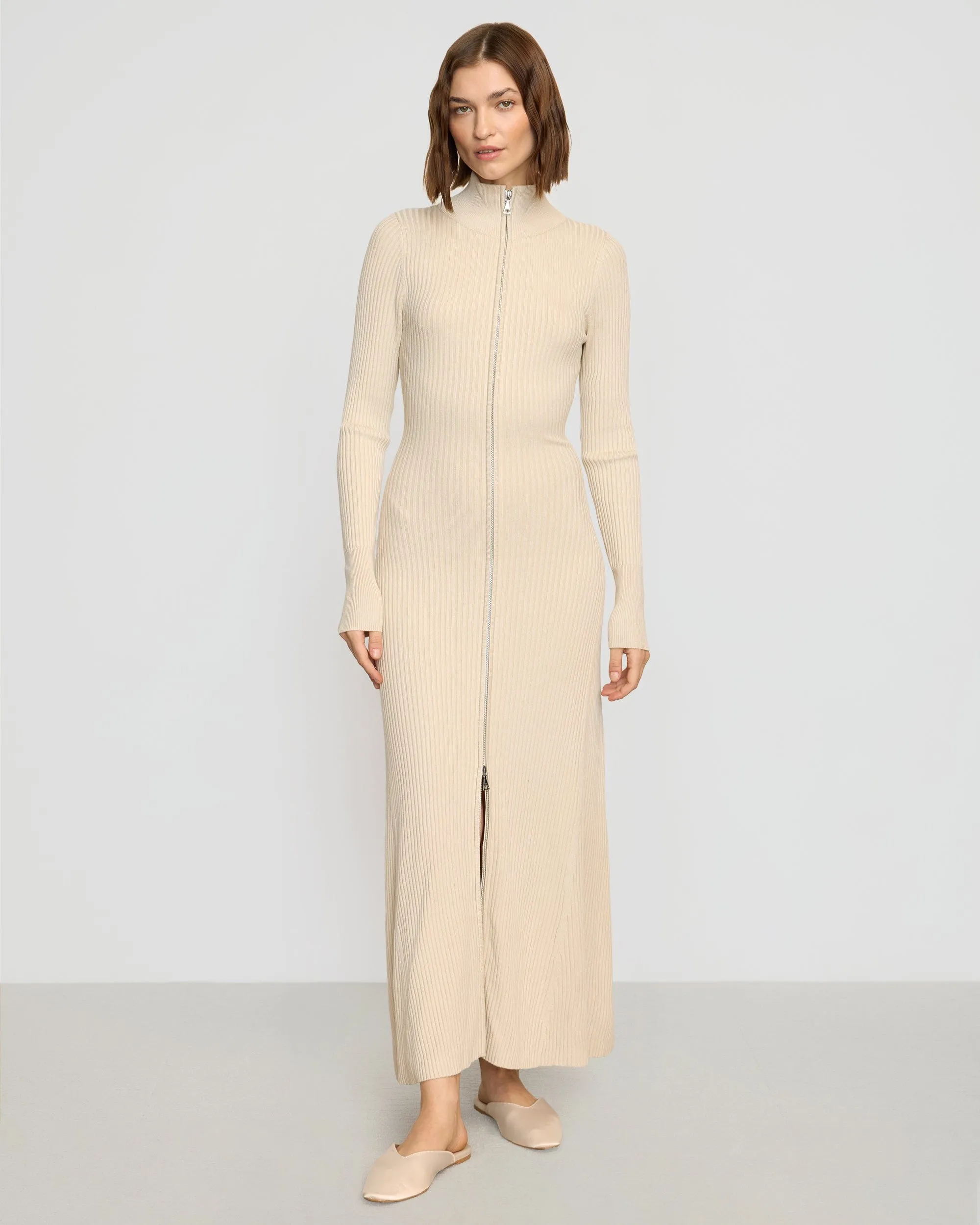 Janne Ribbed Two-Way Zip Sweater Dress Sleek Waist Design Fit Shirred-Detail