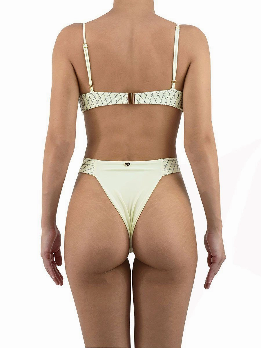 CINDY BOTTOM | IVORY AllPurpose Design High Collar Design