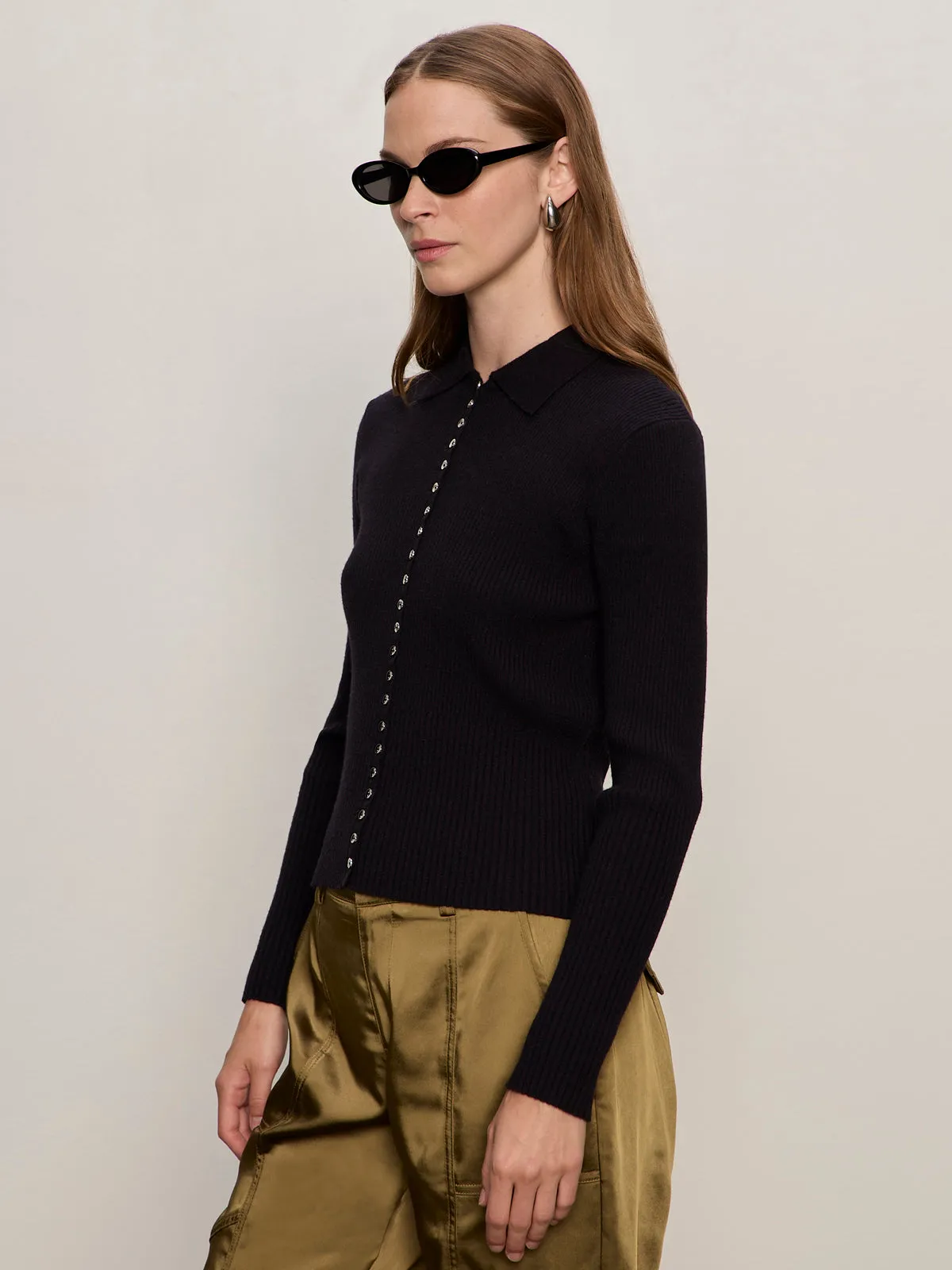 VentedBack MultipanelLayout Button Down Variegated Cardi Black