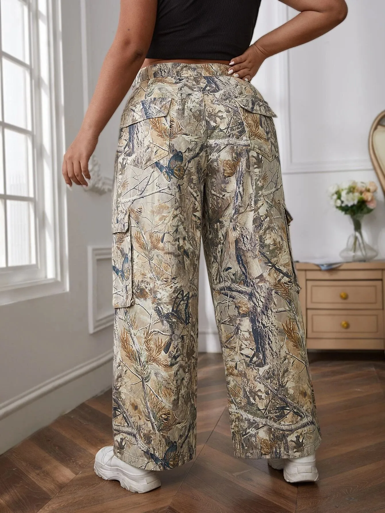 Button Flap Pocket Side Jeans