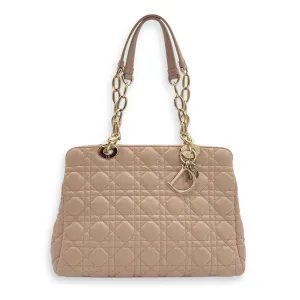 Cannage Tote Bag Beige in Lambskin, Gold hardware