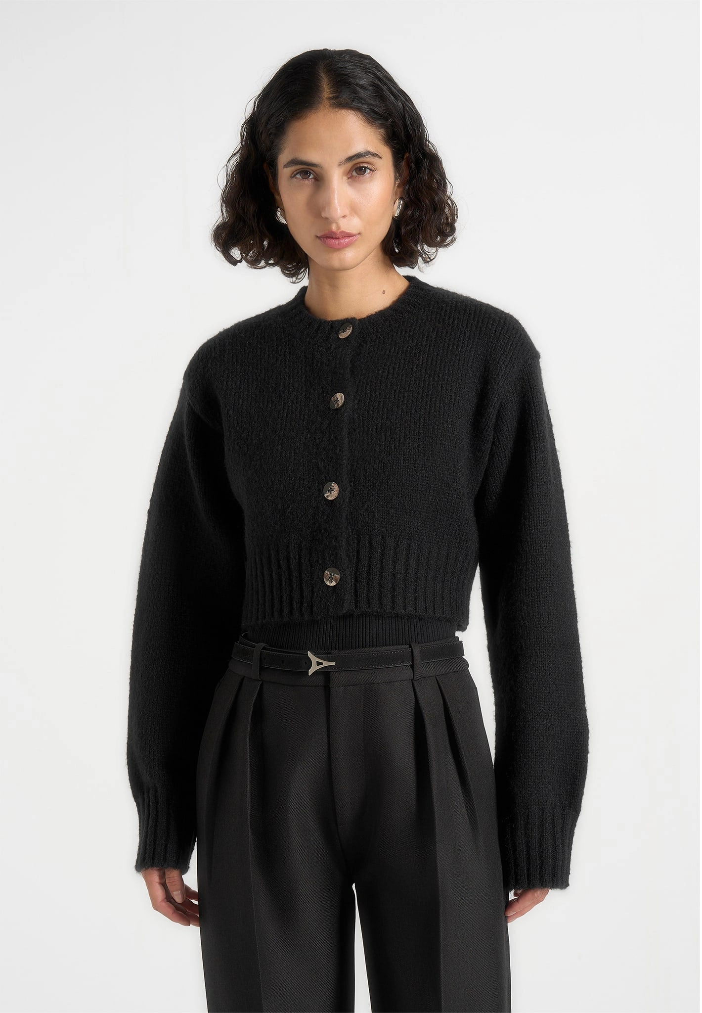 Seamless construction Caren - Brushed Wool Knit Cardigan - Black