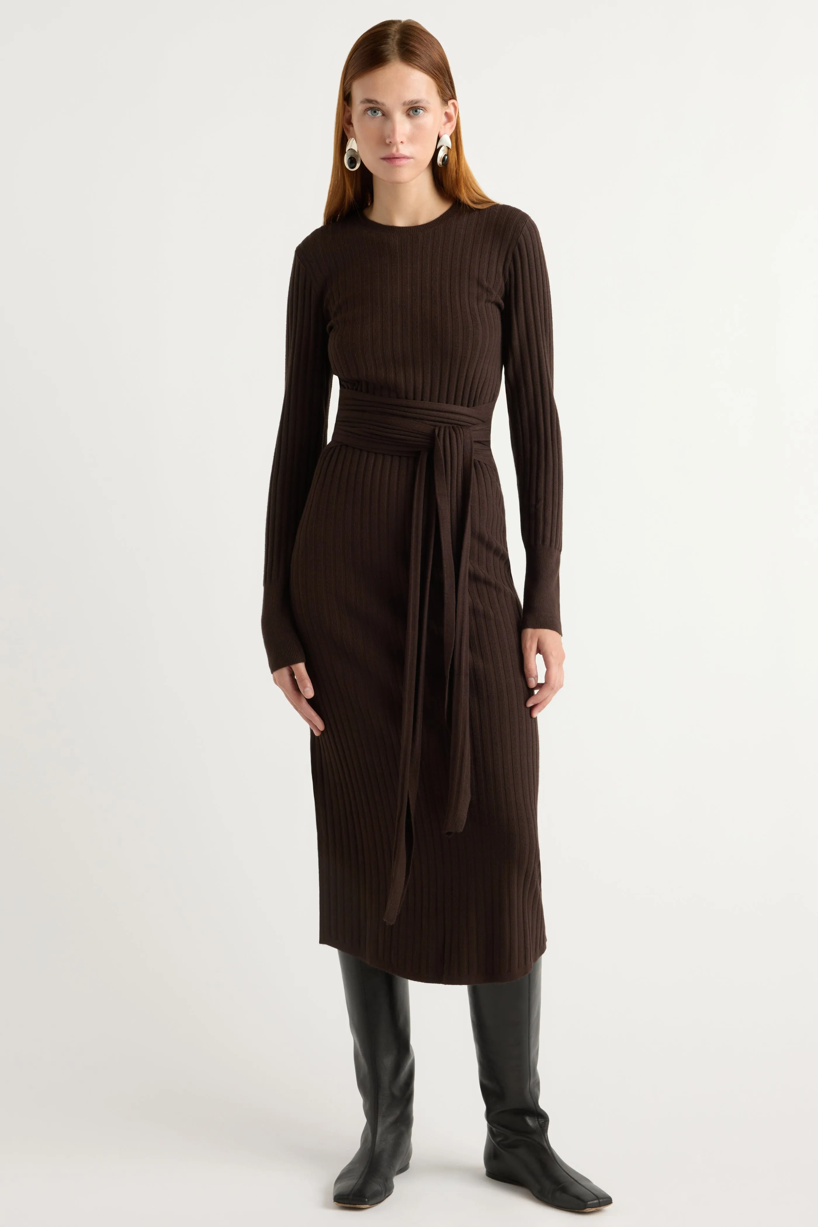 Travel piece Chill Fashion Carmen Tie-Front Ribbed Dress