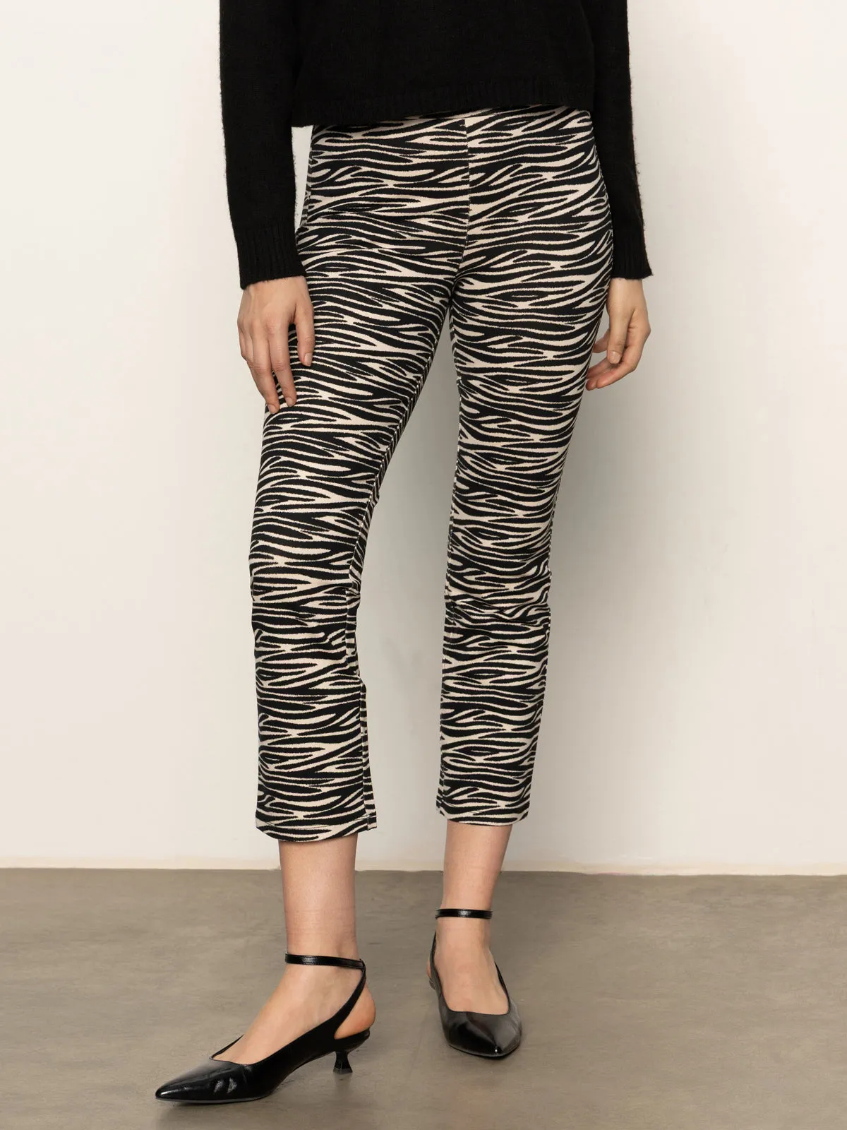 Fit Comfort Stylish Fit Carnaby Kick Crop Legging Fluid Zebra