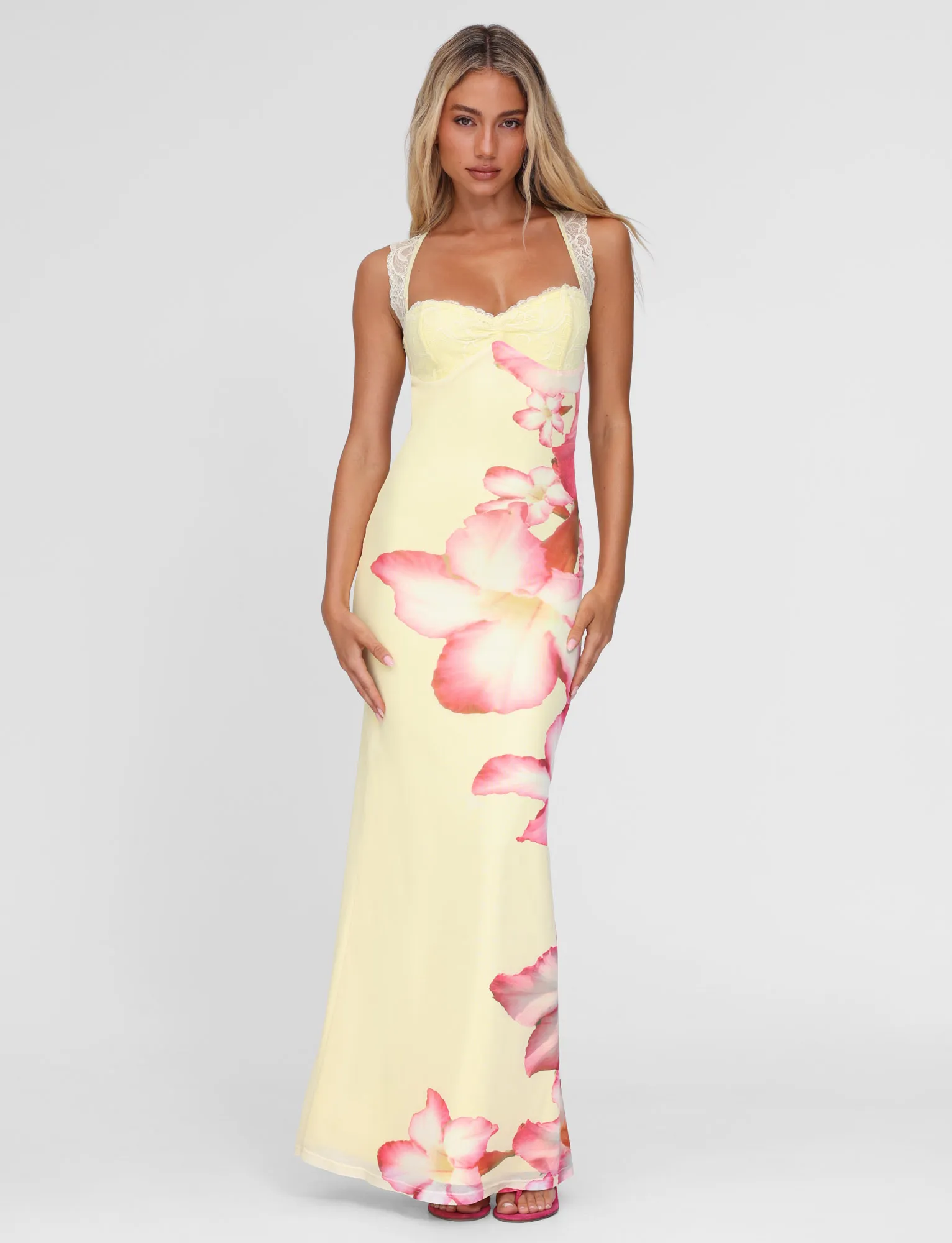 Beadwork Smart Layering NYOMI MAXI DRESS - YELLOW : MACRO FLORAL : YELLOW HIBISCUS