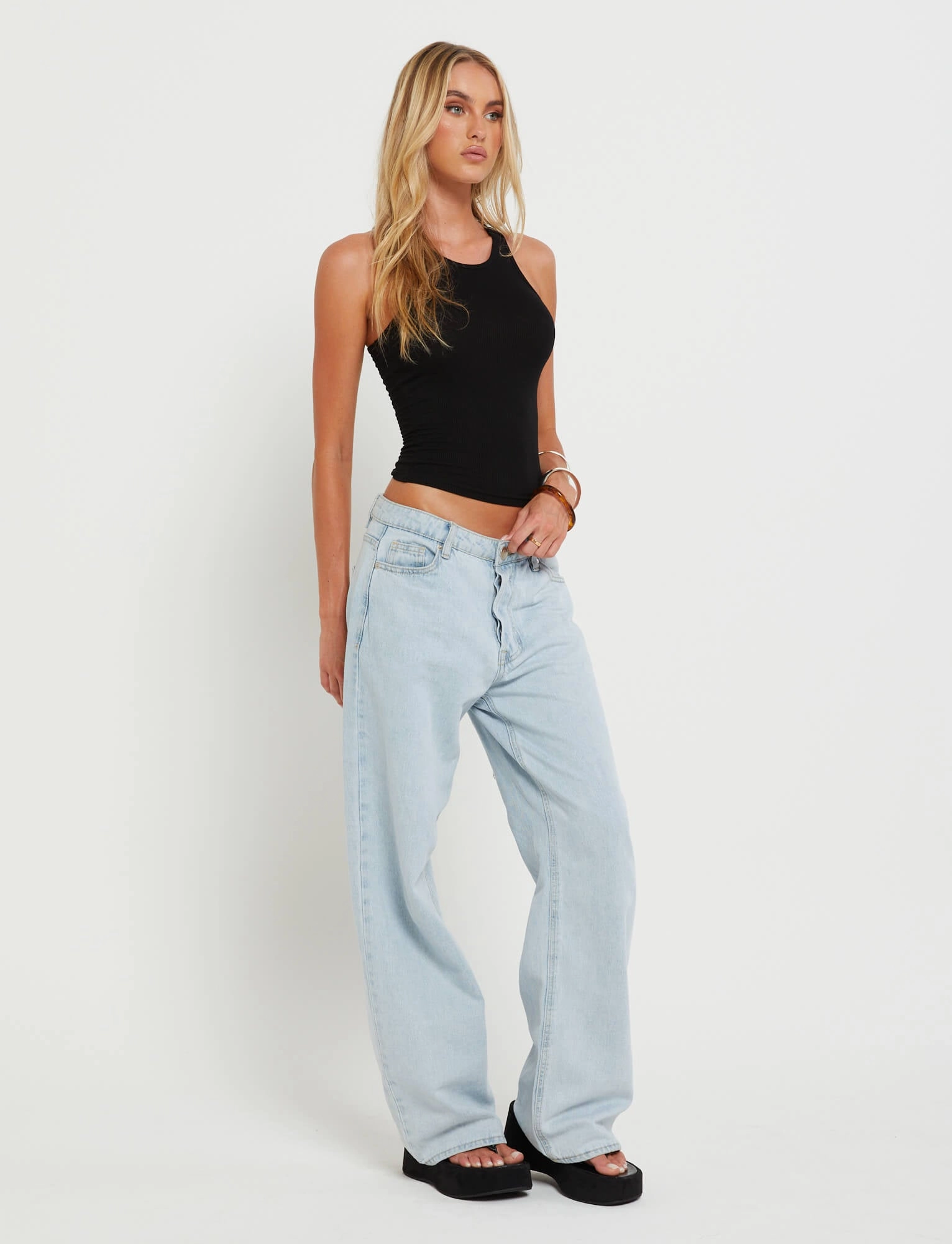 FELIX JEAN - BLUE : LIGHT DENIM Timeless Layers