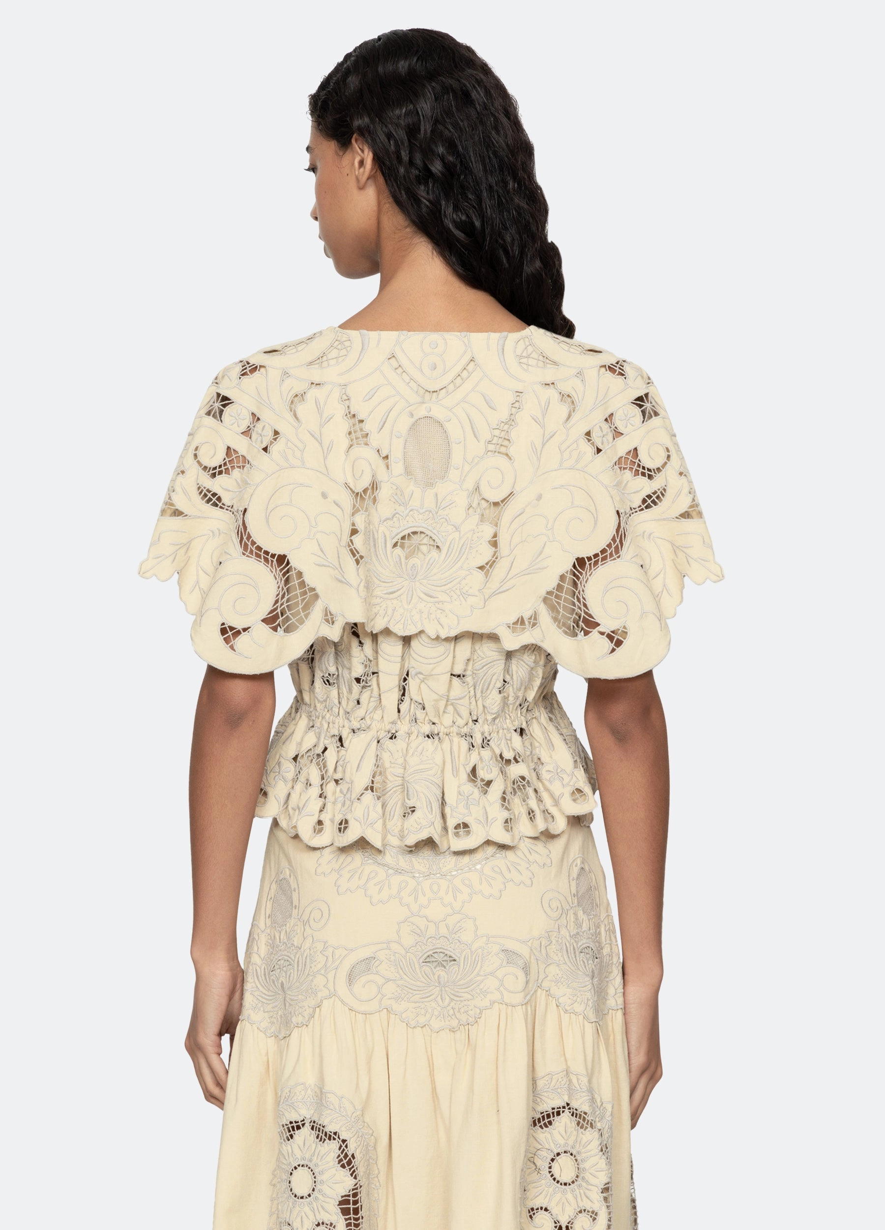 Double Layered Hem Reinforcement HighStrength Threadwork Ceci S/S Top