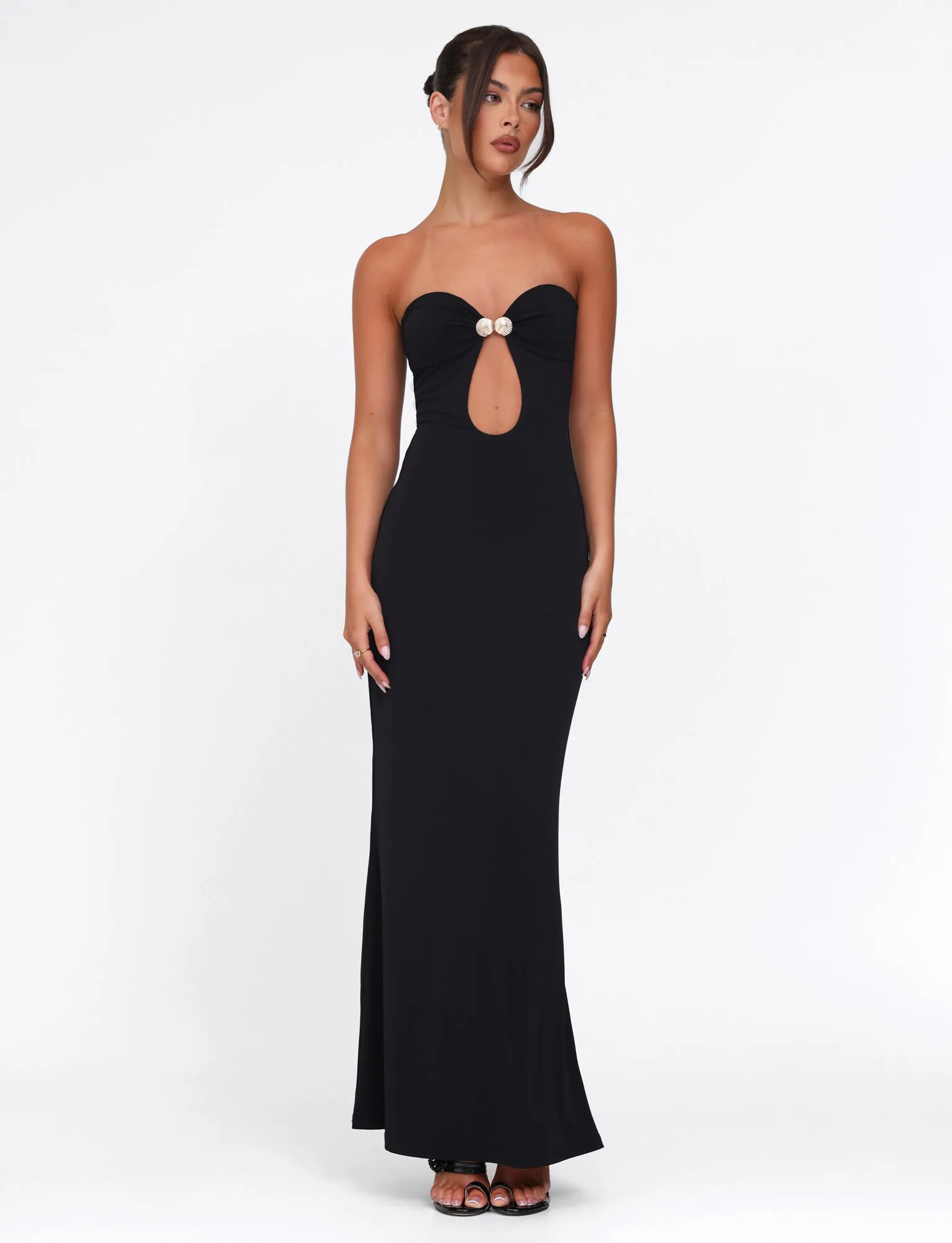 CECILY MAXI DRESS - BLACK Statement Mood Sharp Detail
