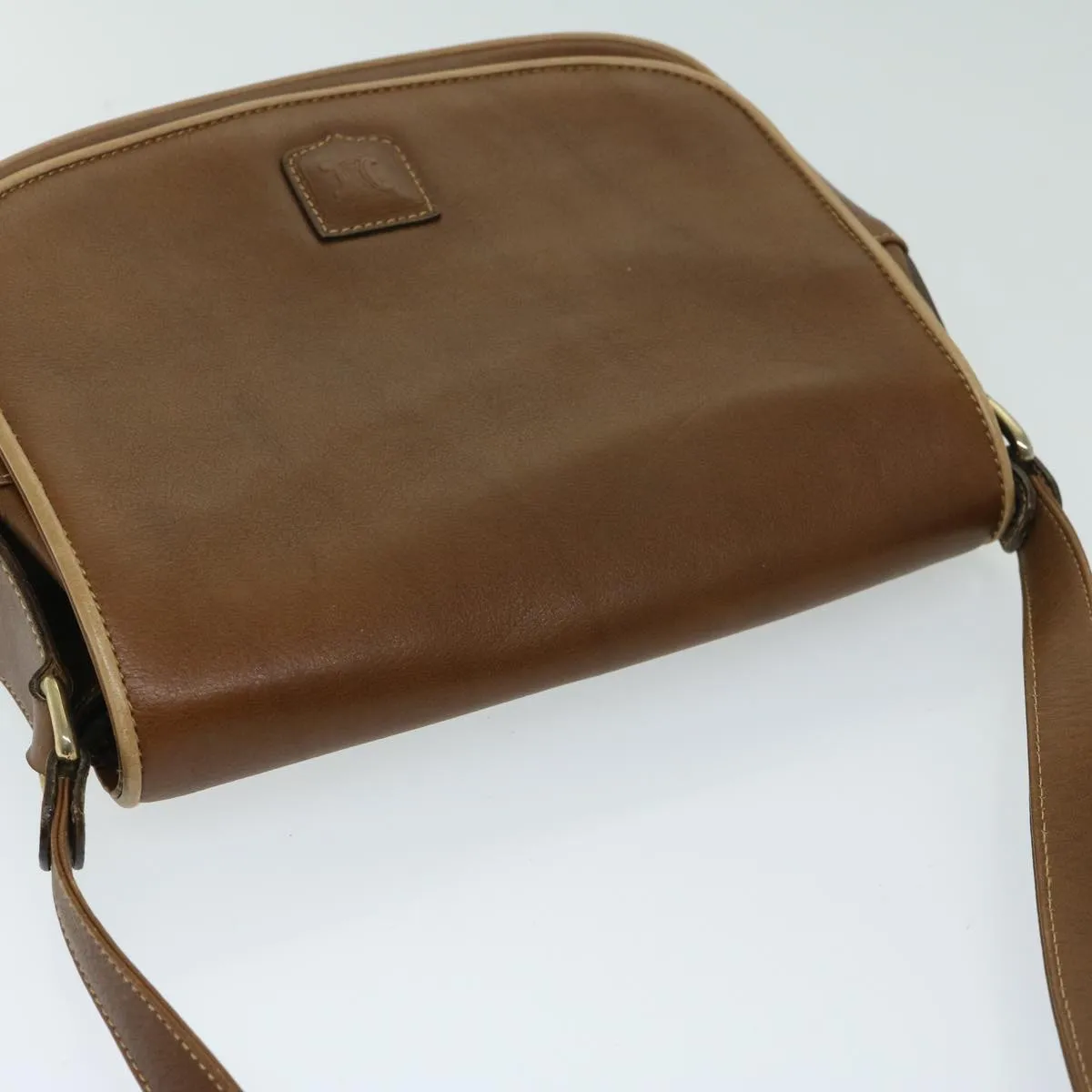 CELINE Shoulder Bag Leather Brown 68342