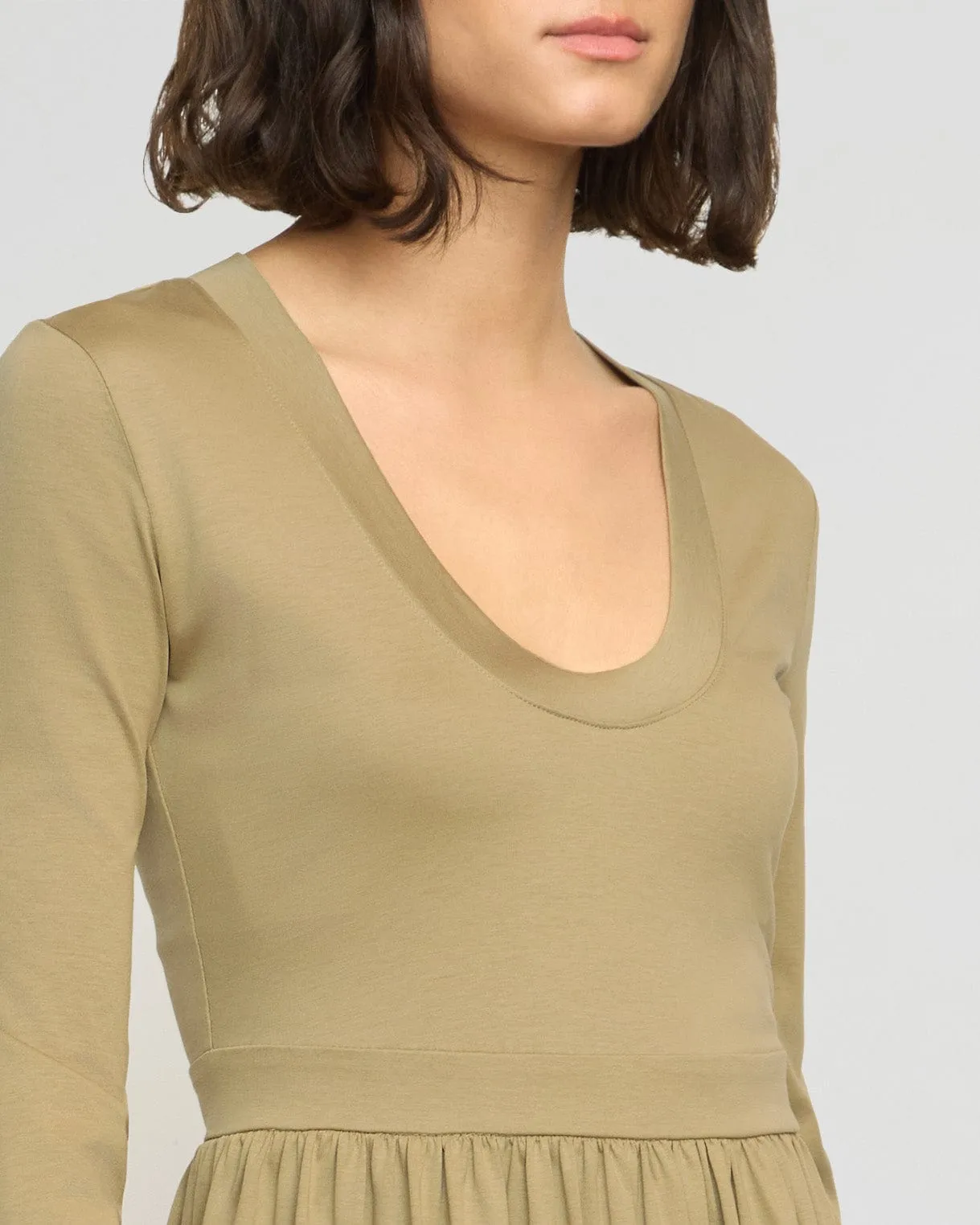 Refined Cut Decorative-Design Cherie U-Neck Jersey Dress