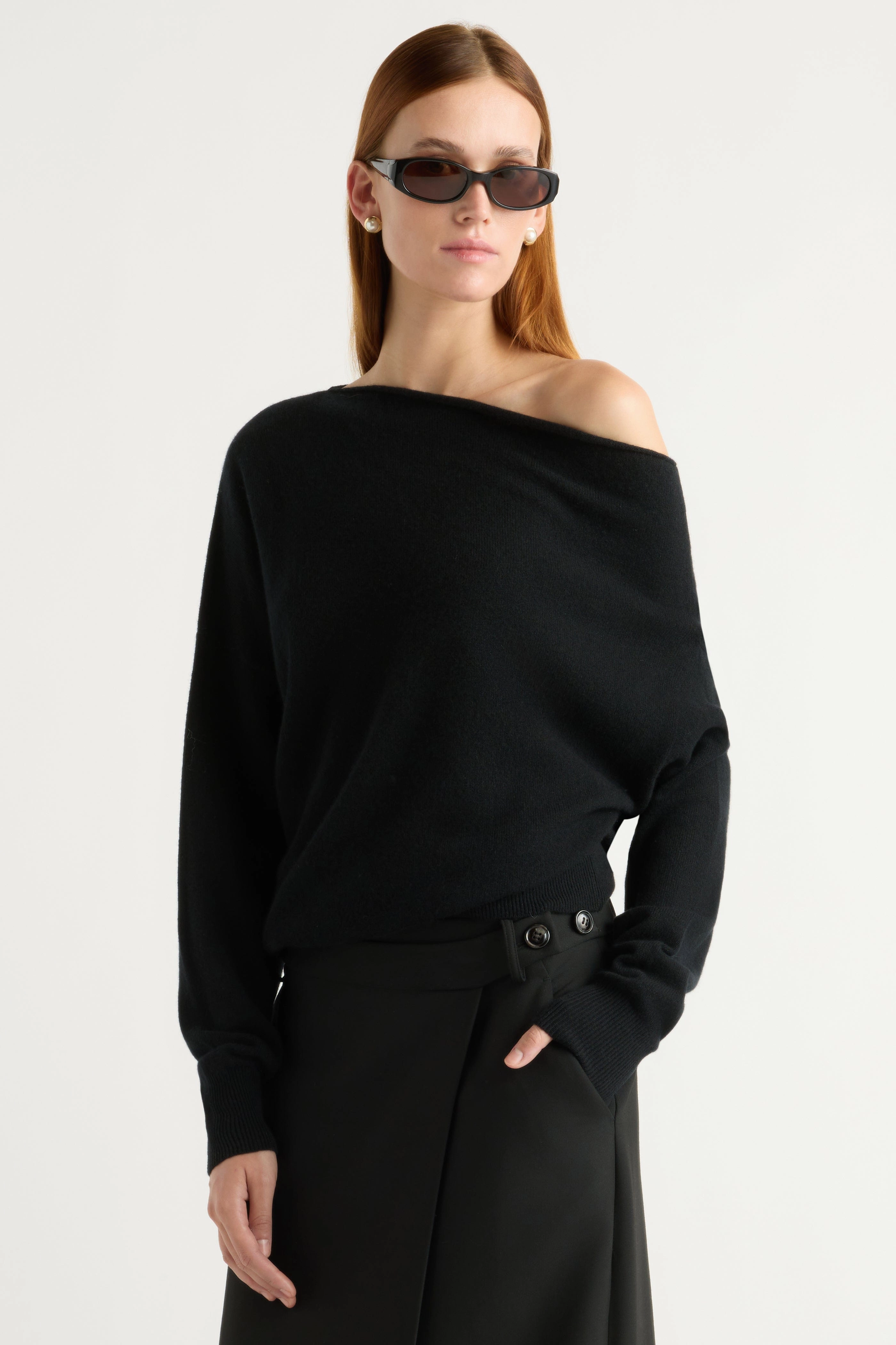 Lan Cashmere Off-Shoulder Sweater Resilient Stretch Fabric