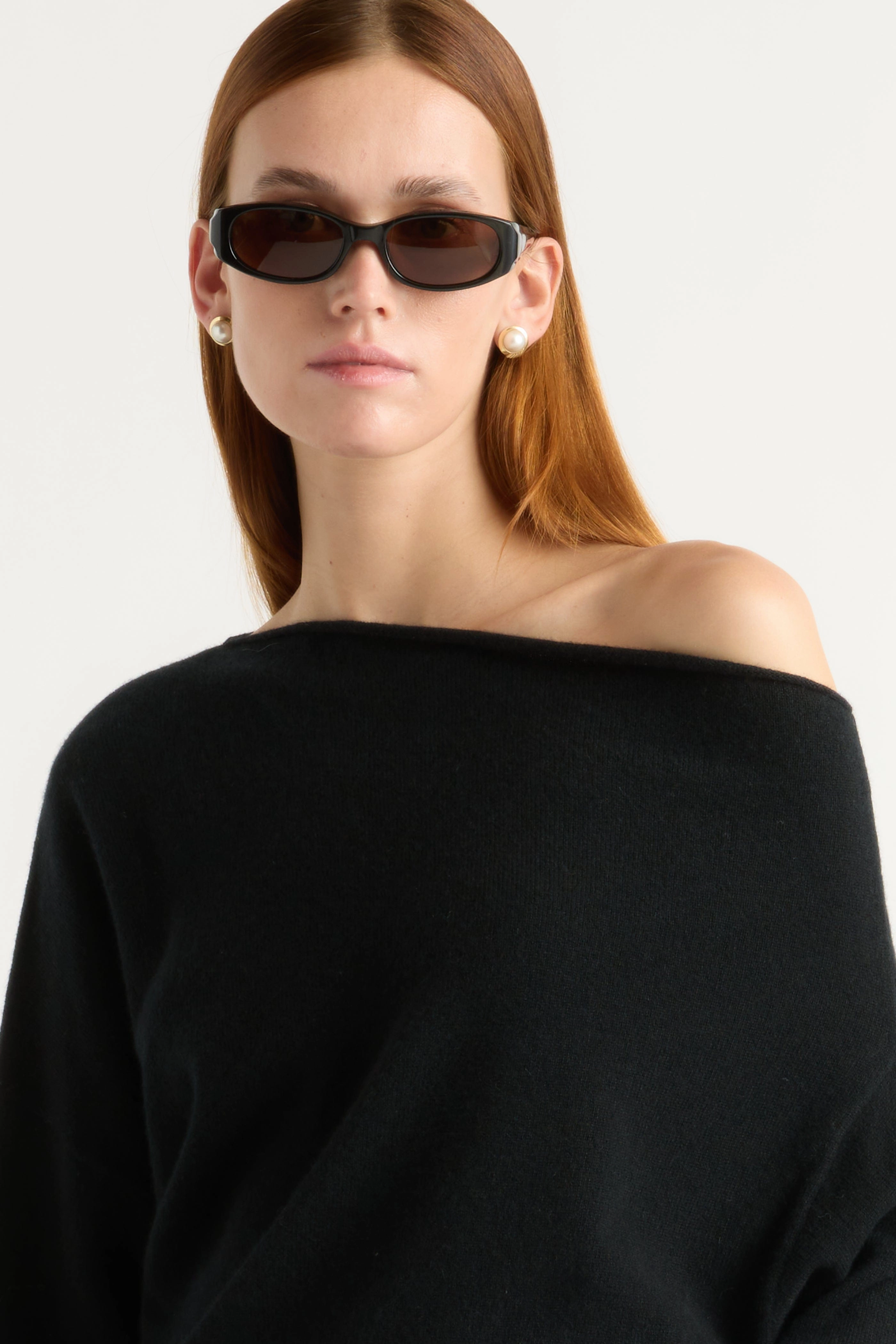 Soft comfort layer Chilly Day Wear Lan Cashmere Off-Shoulder Sweater