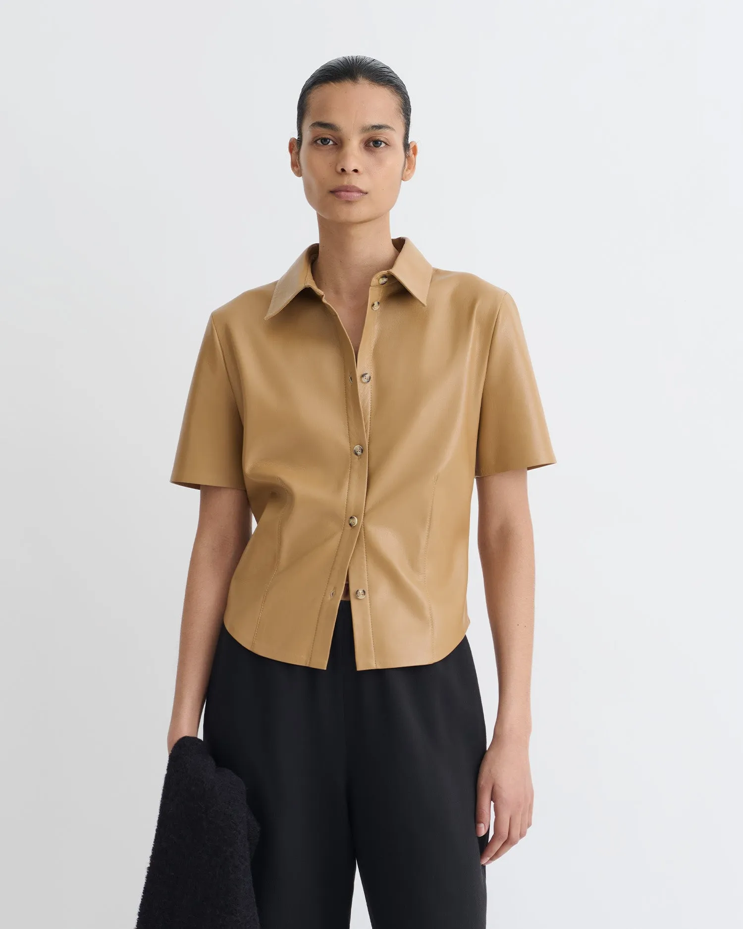 Bold Statement present for her Clare - Okobor?Alt-Leather Shirt - Oak
