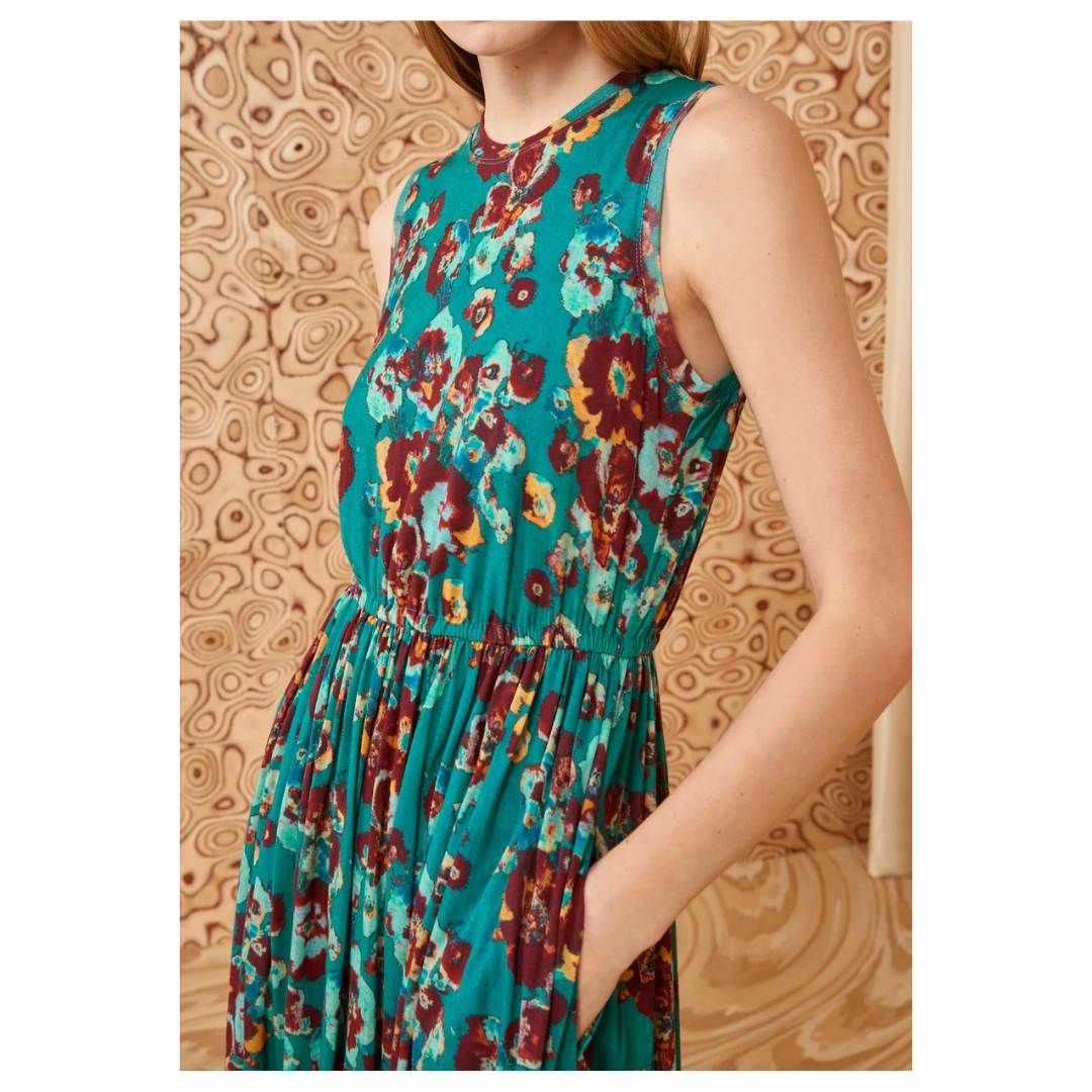 Irina Dress in Jade Floral Daytime Look