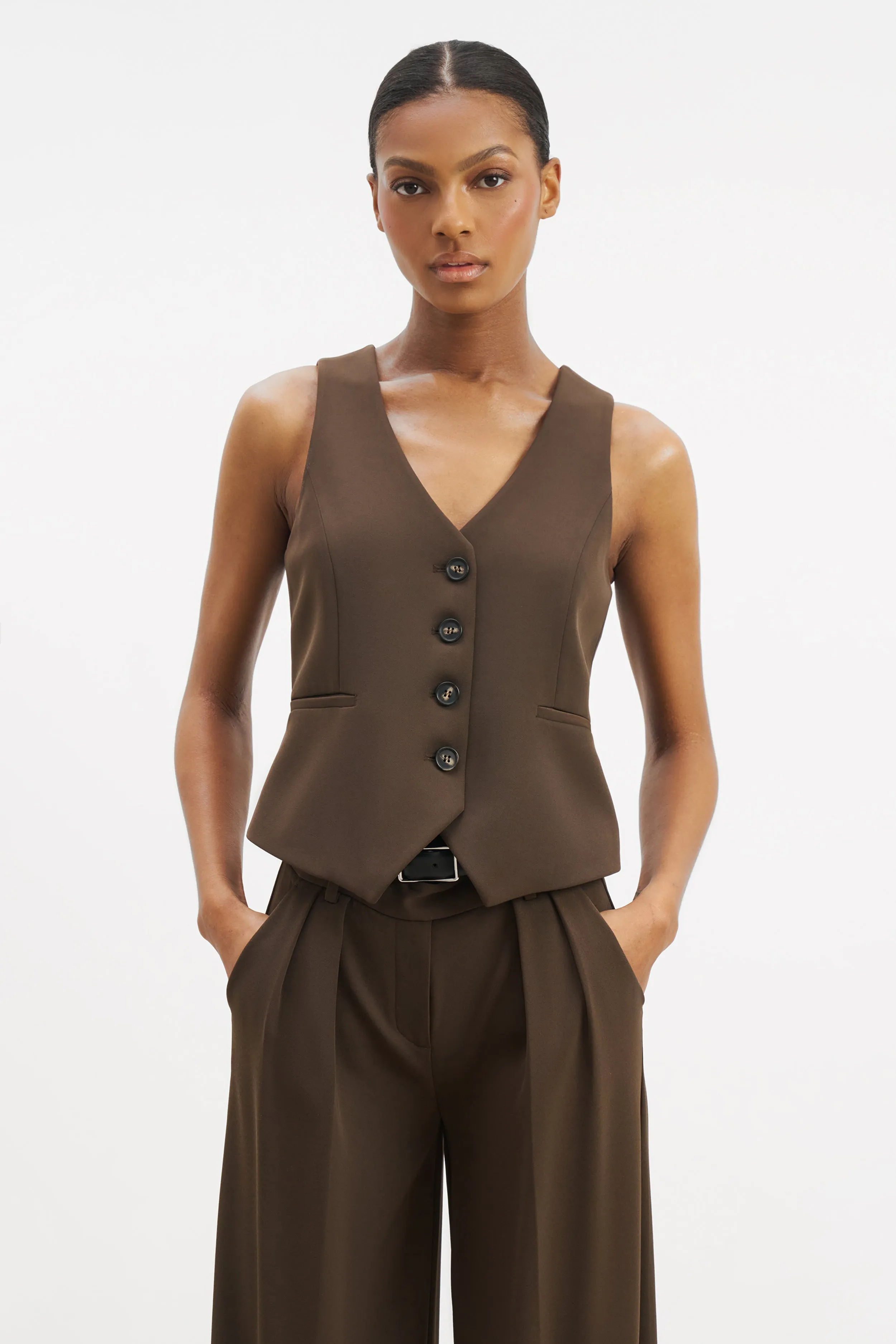 RibbedTrims Clean Cut Waistcoat - Carob