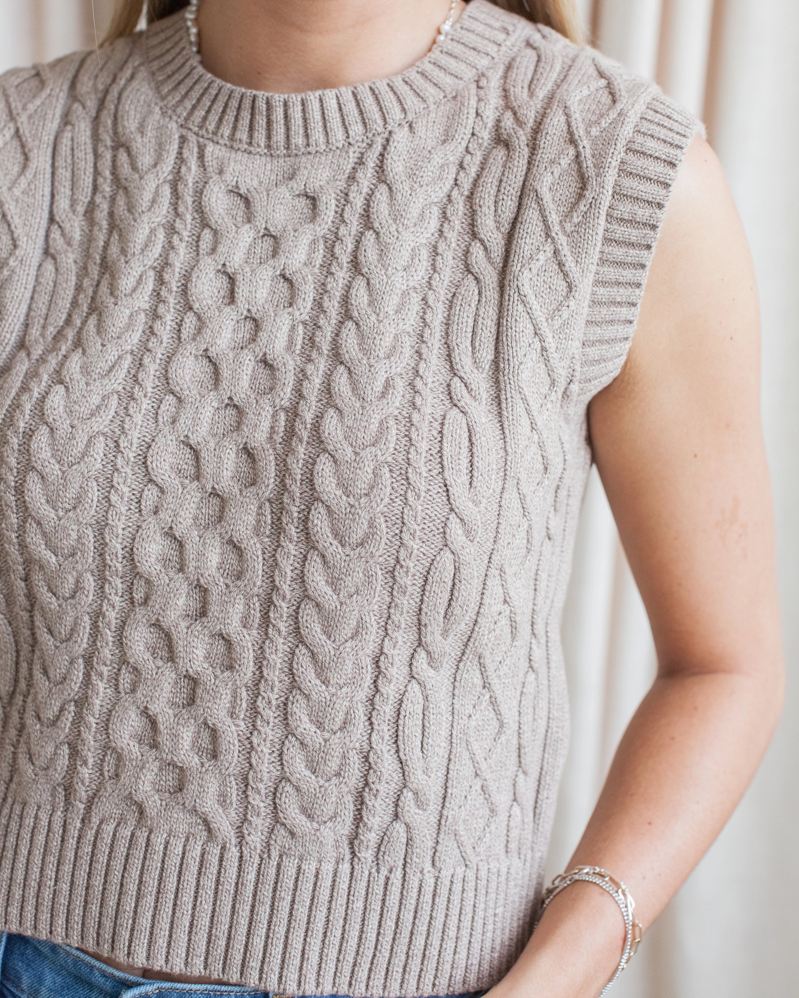Fresh Trend Classic Ready Colby Knit Vest - Beige