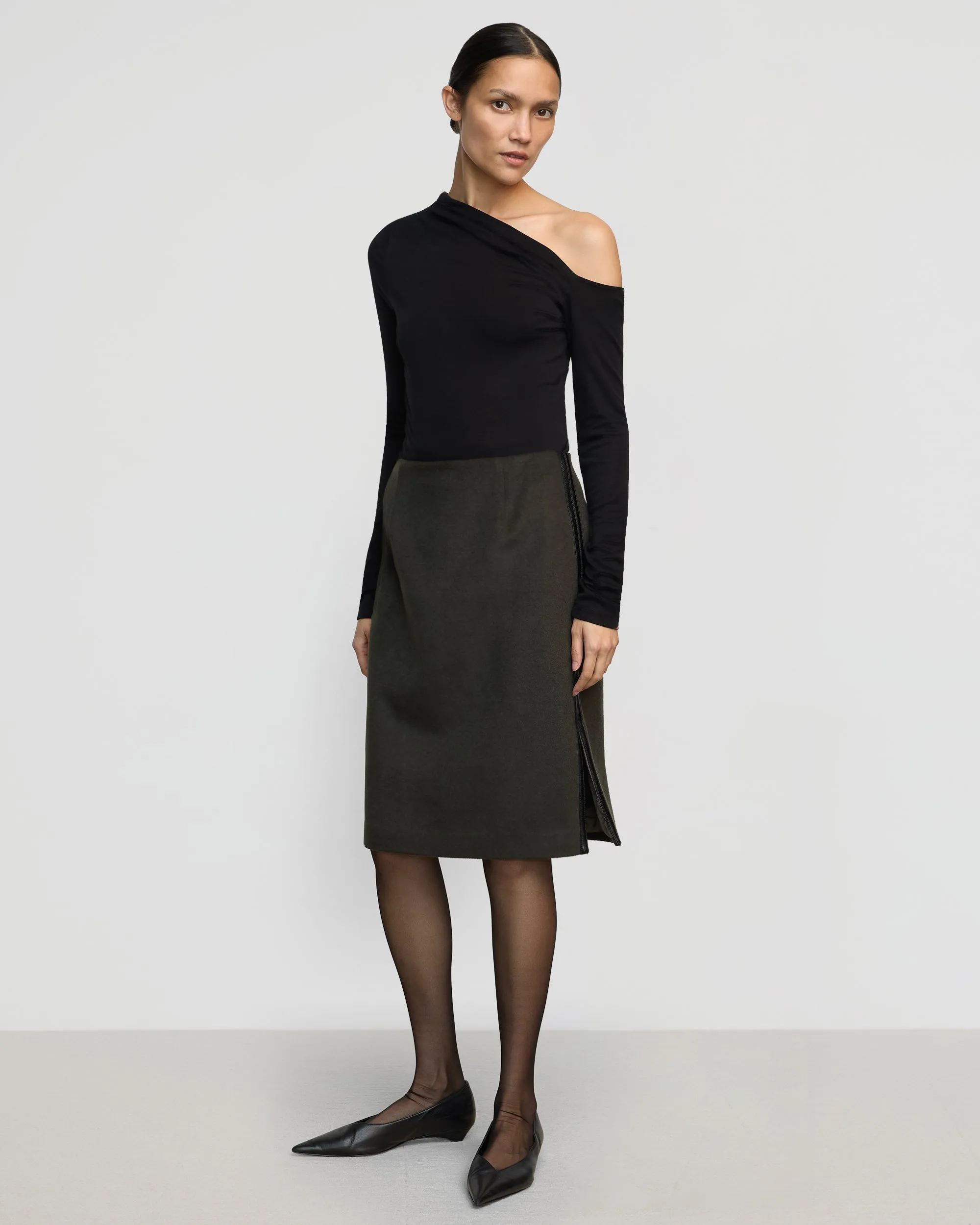 Fashion Fusion Cultural Event Colette Contrast Leather-Trim Skirt