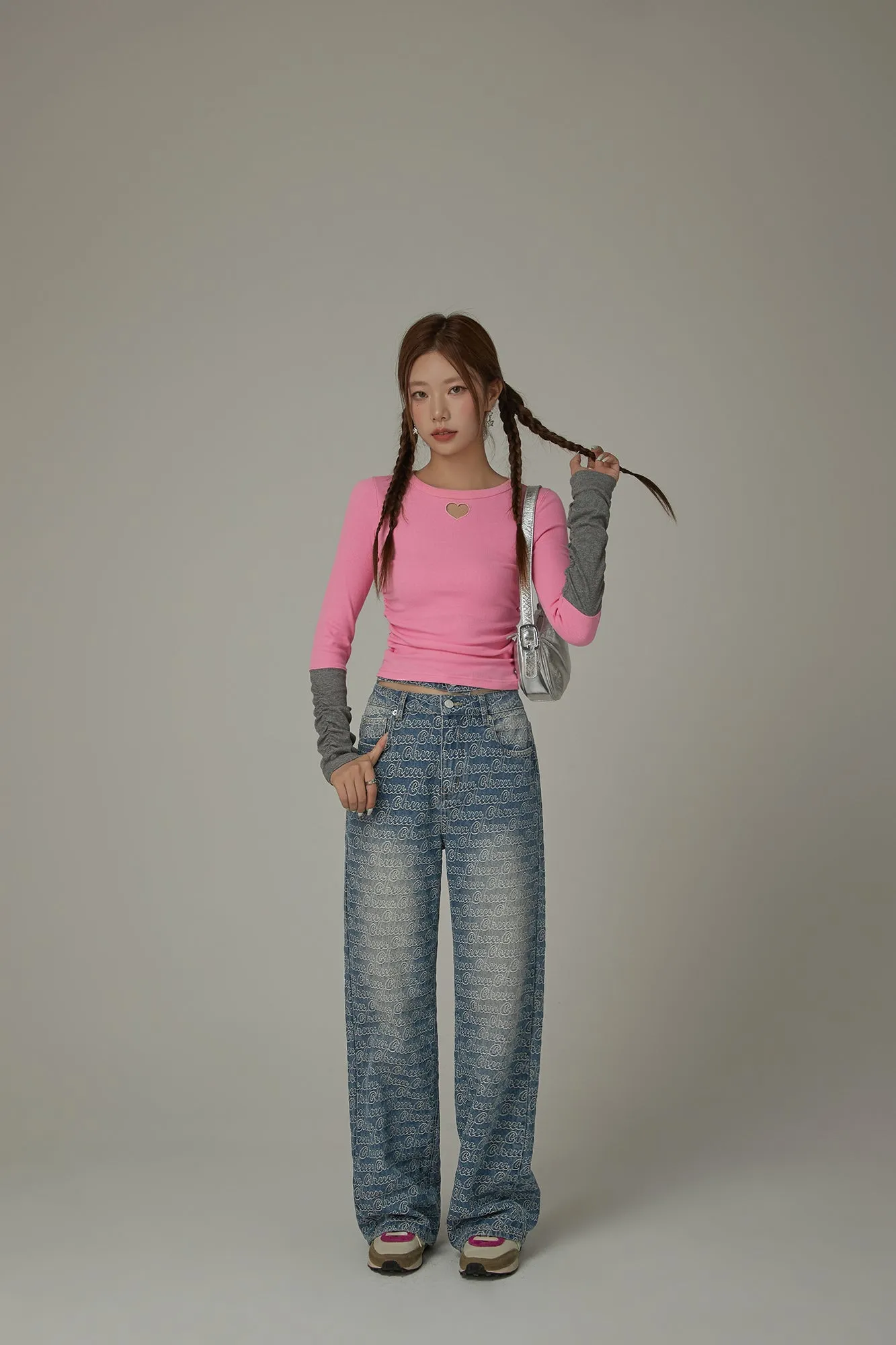 Color Matching Cropped Heart Cutout T-Shirt