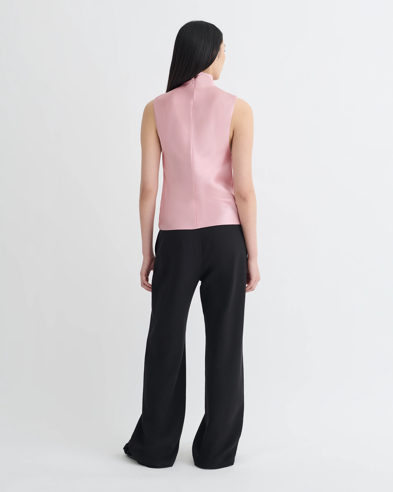 Colson - Slip Satin Turtleneck Top - Pink AntiPillingFinish