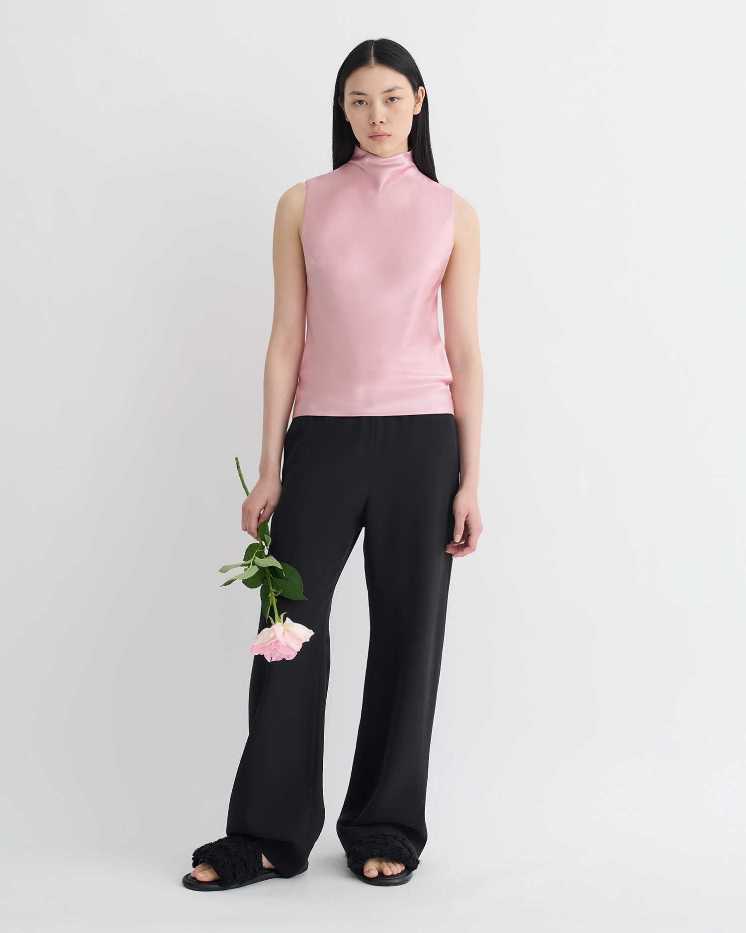 ThermalRegulating Fabric FlatlockSeams Colson - Slip Satin Turtleneck Top - Pink