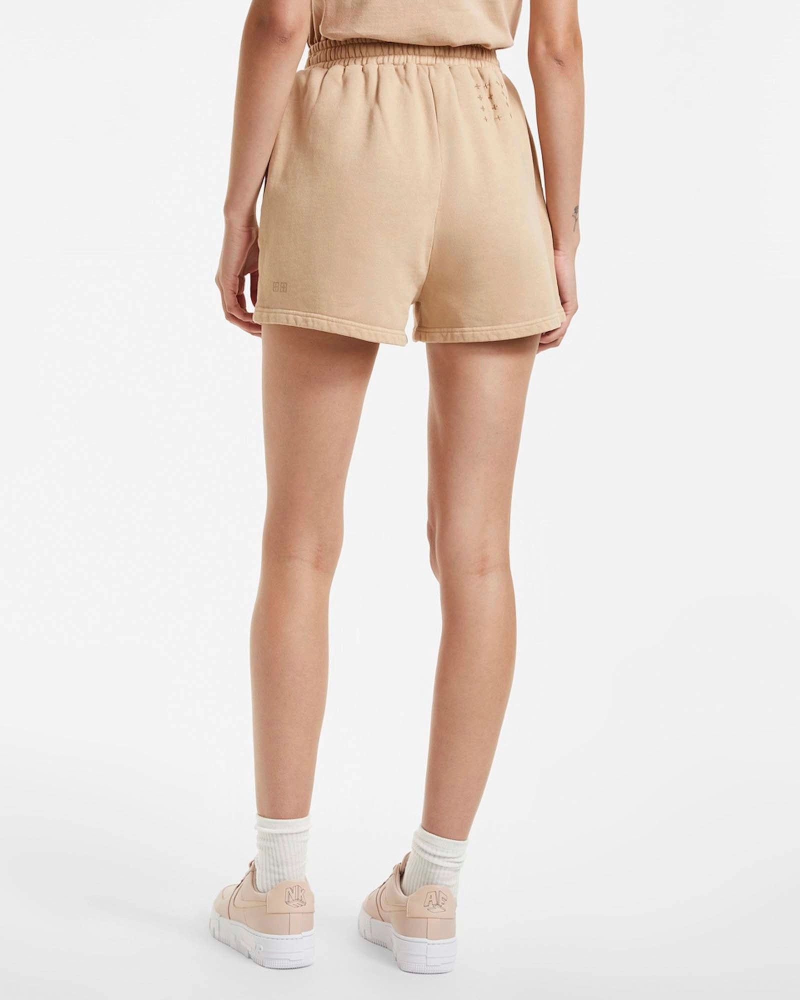 NonRestrictive Cuff Design Timeless Feel 3 X 4 TRAK SHORT LATTE