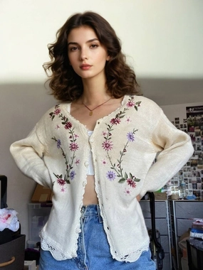 Zahra V-Neck Floral Cardigan Organic Cotton Blend UV Protection Finish