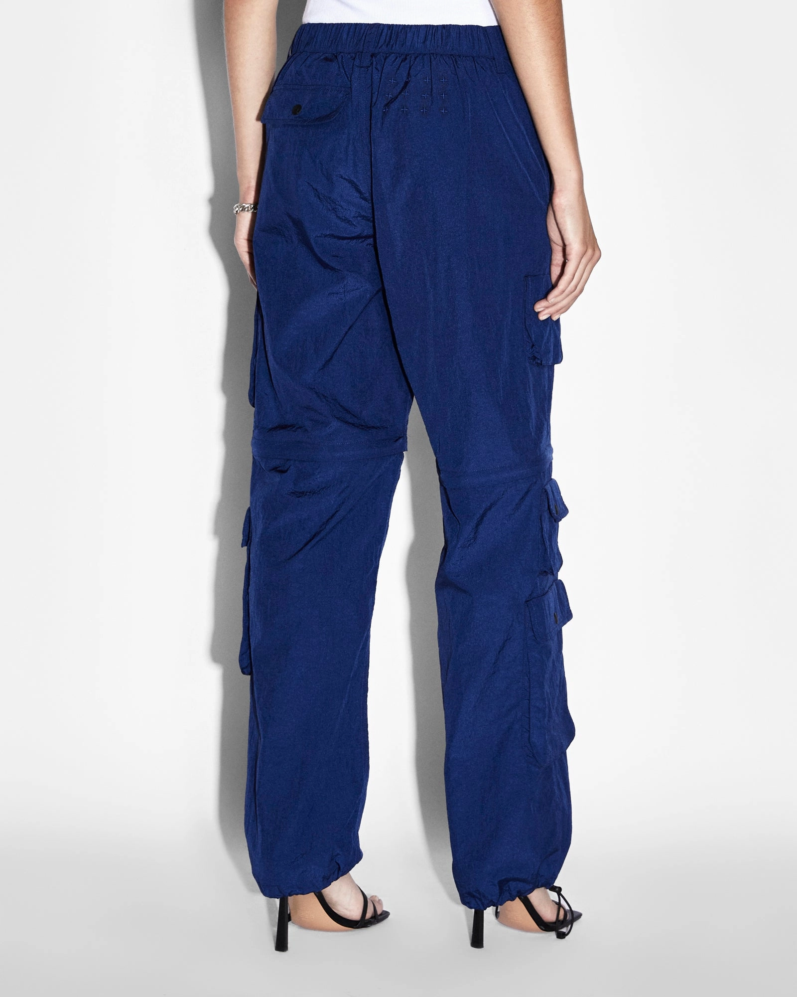 CONNEKT TRAK MIDNIGHT Sporty Stretch Fit