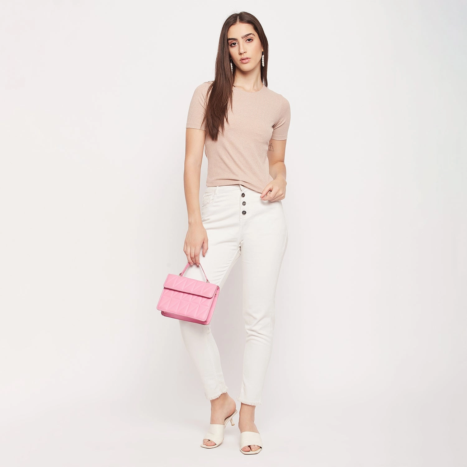 Madame Keyhole Detailed Beige Top Relaxed Design FlatlockSeams