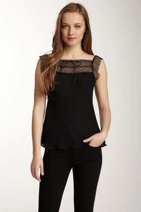 Soft Inner Lining Scalloped Austrian Lace Top - Black