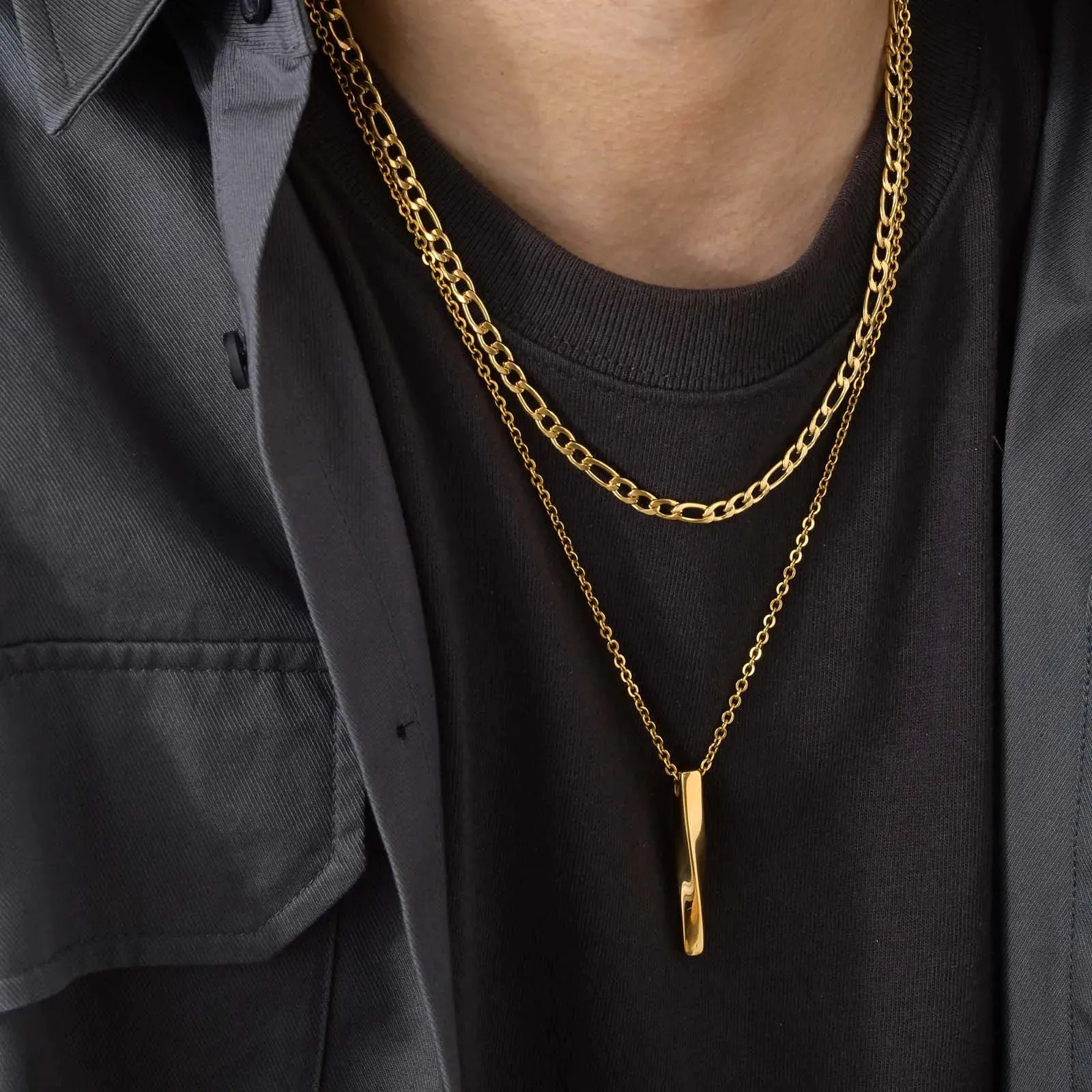 Cool 3D Vertical Twisted Bar Necklaces for Men