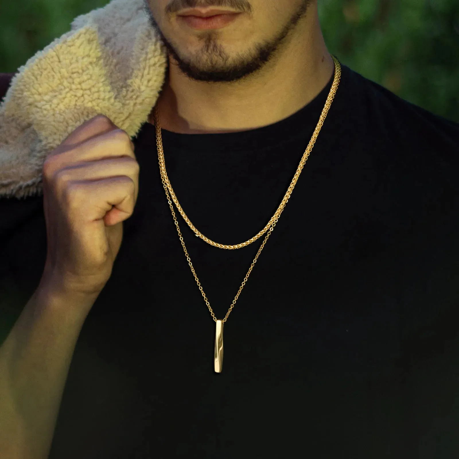 Cool 3D Vertical Twisted Bar Necklaces for Men