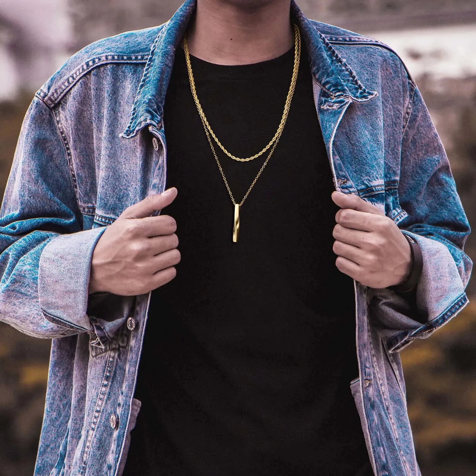 Cool 3D Vertical Twisted Bar Necklaces for Men