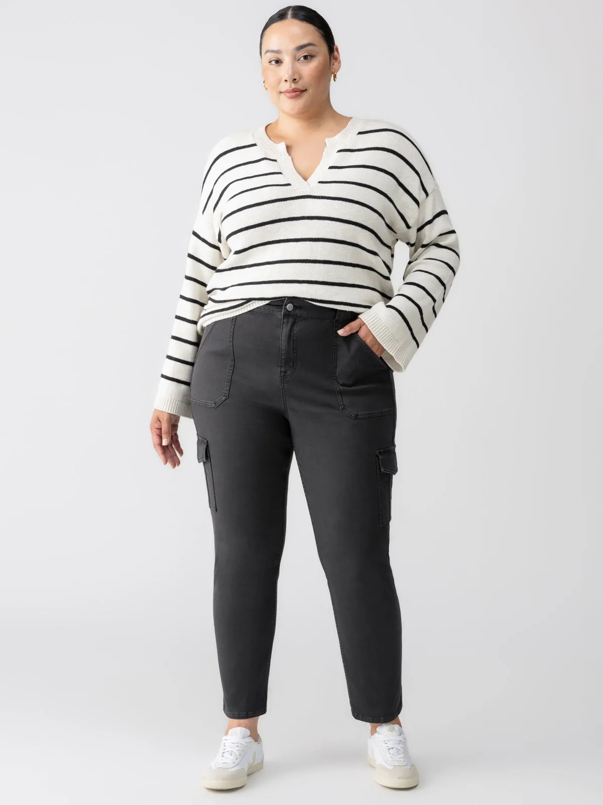 Carbon Infused Fabric Sustainable Fabric Sculpted Hayden Cargo Standard Rise Pant Black Extended Sizing