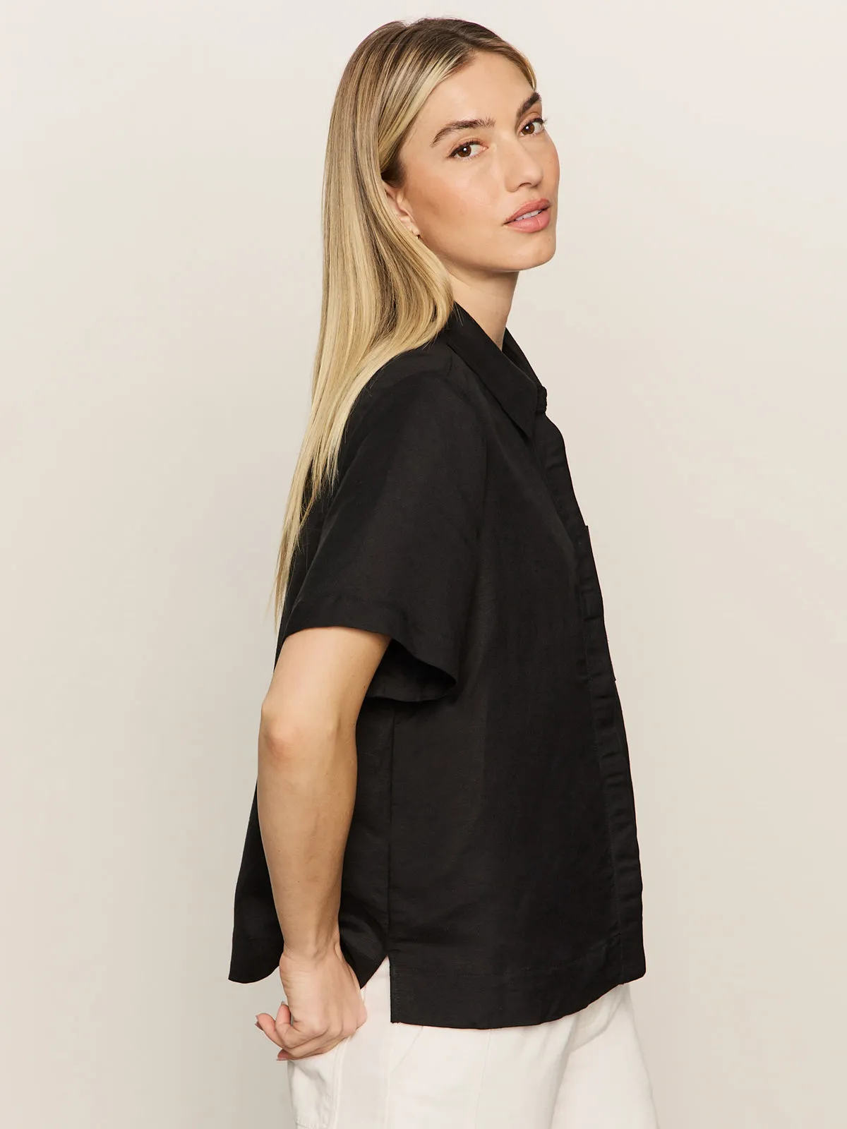 Relaxed Vacation Shirt Black Cozy Comfort