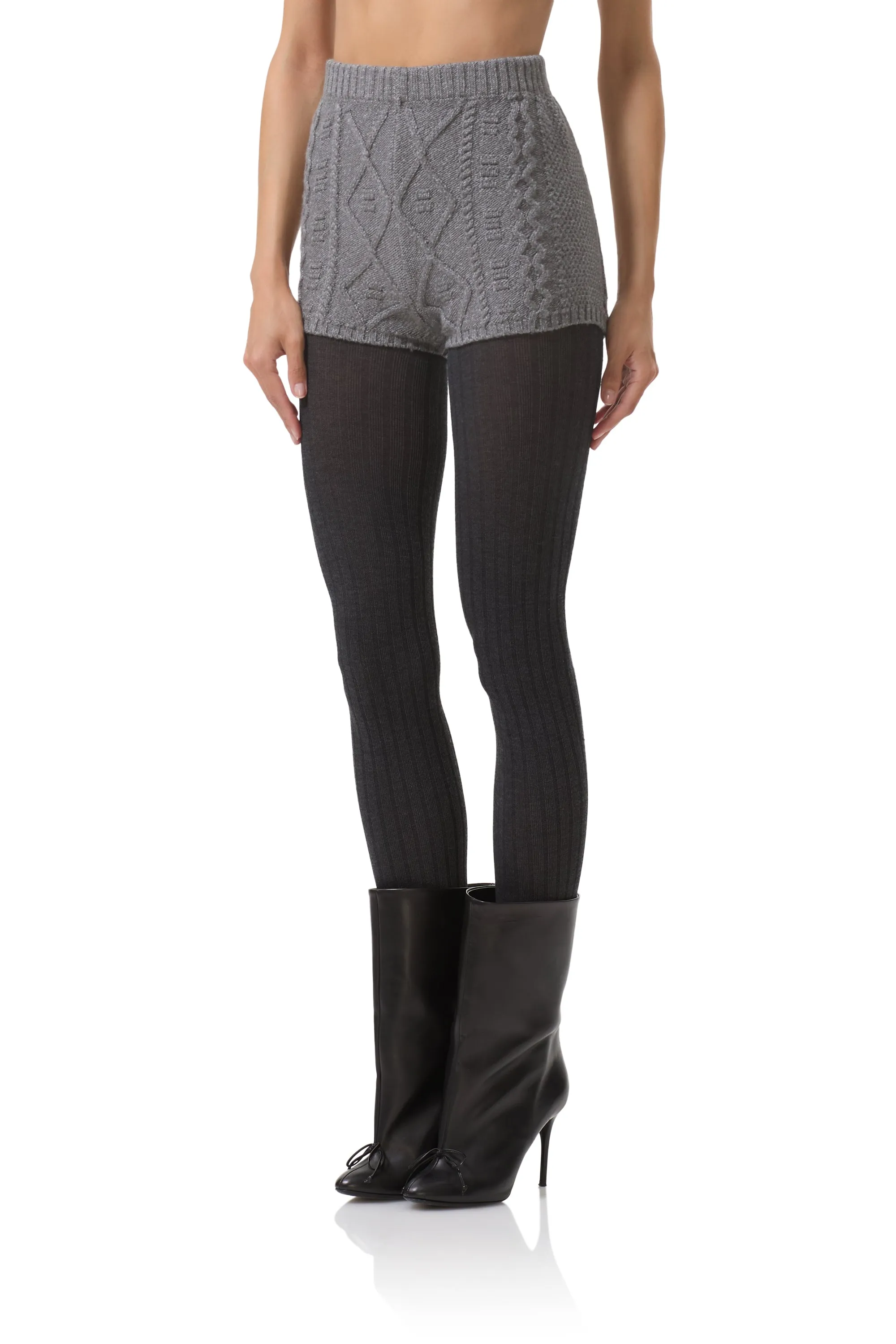 Anti Slip Waistband Comfortable Layering Benoite Sweater Short - Heather Grey