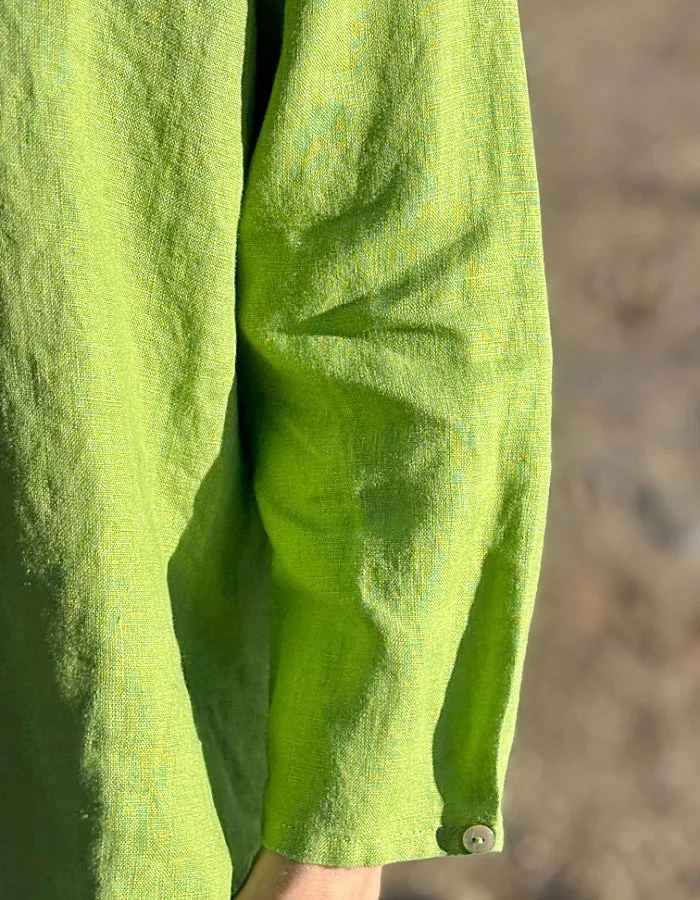 Cut Loose High Low Linen Shirt in Verde