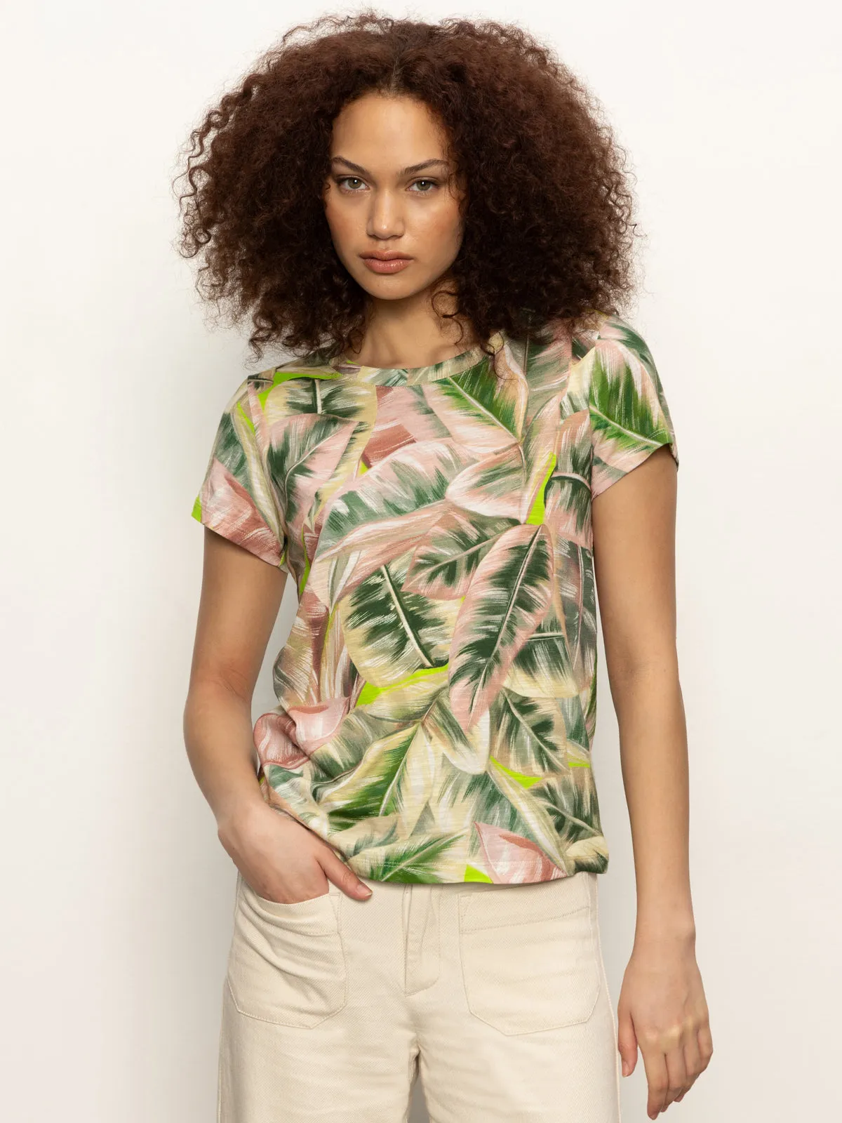 Chill Mode The Perfect Tee Palm