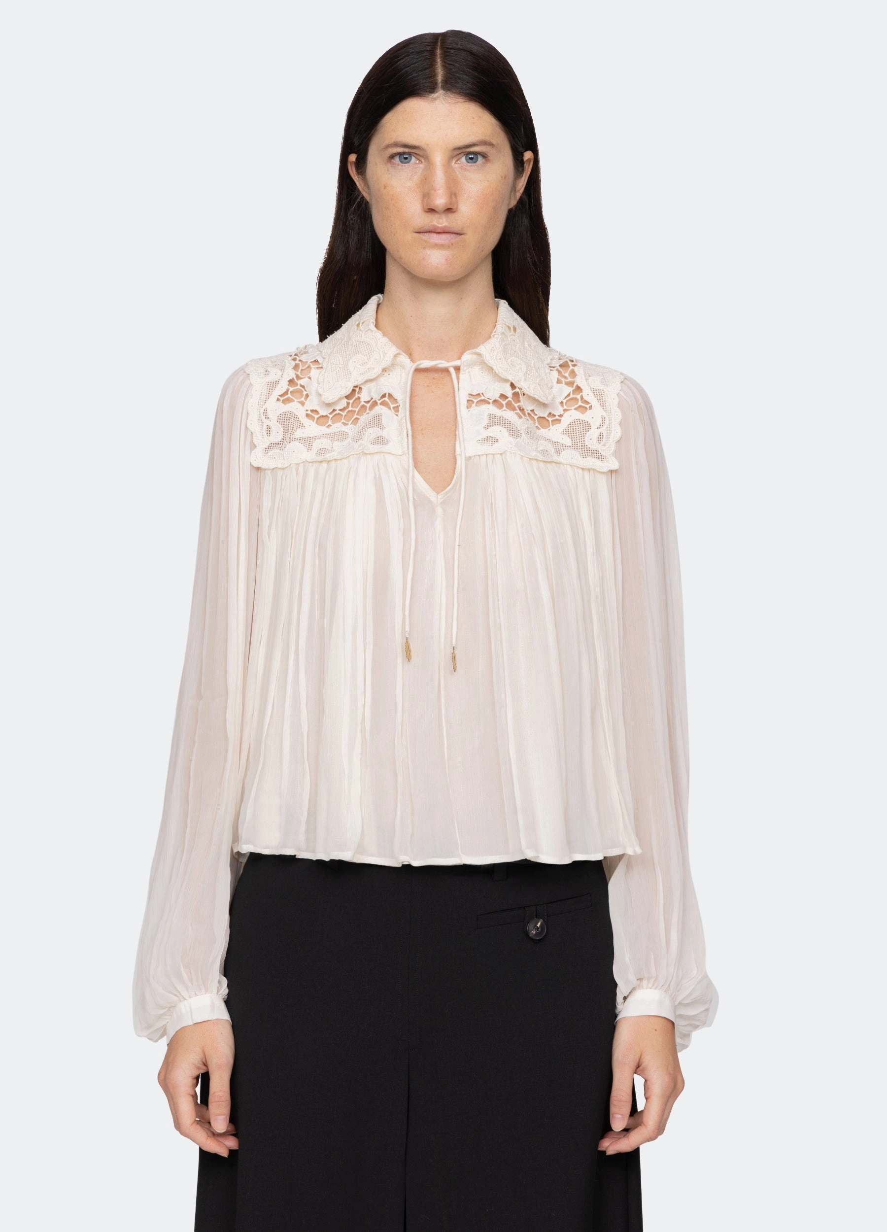 Seamless construction Low Impact Manufacturing Daphne Top