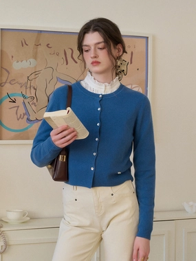 Urban Trend Dayana Round Neck 100% Wool Cardigan
