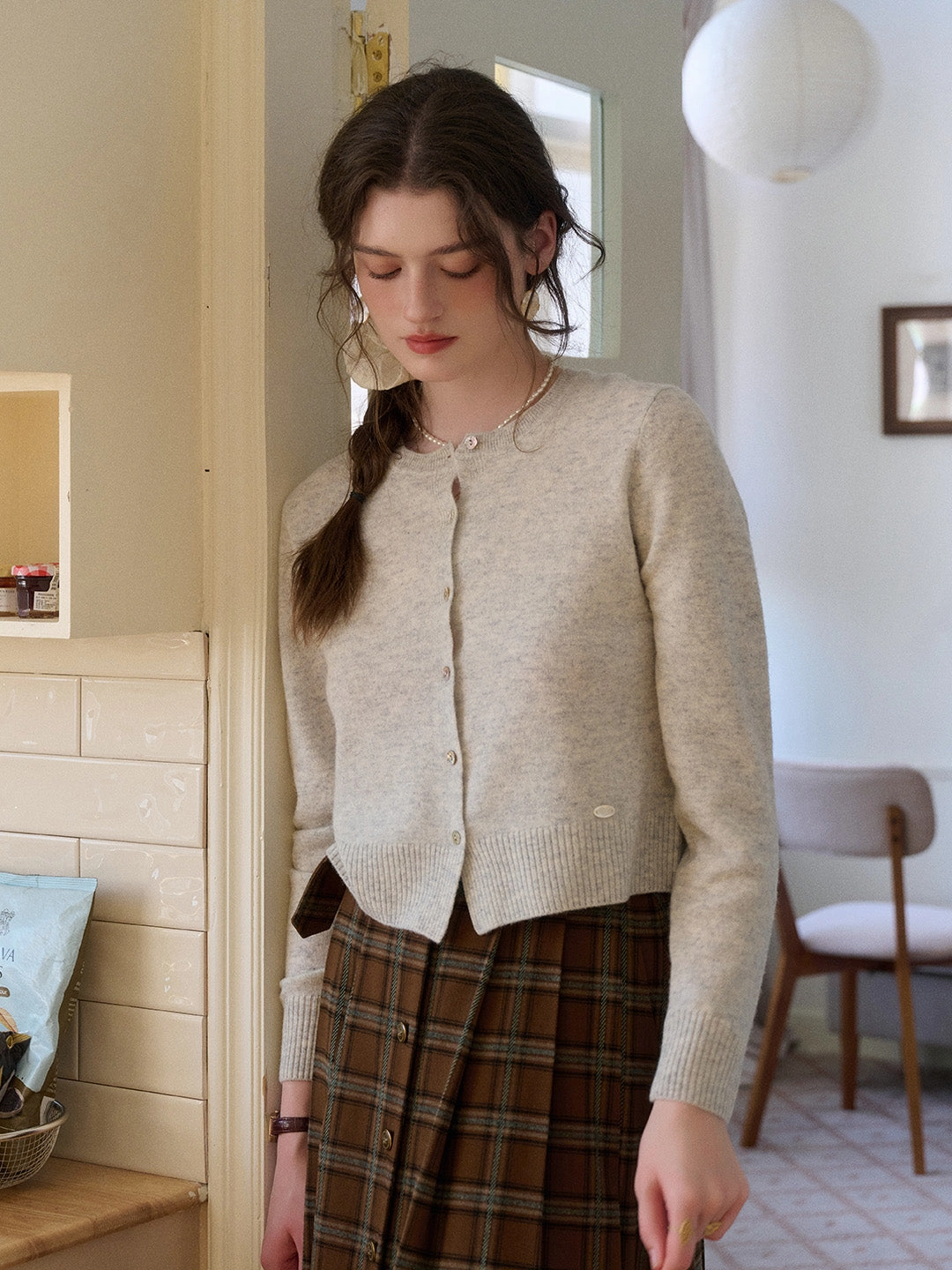 Circular Knit Technology Colorfast Technology Dayana Round Neck 100% Wool Cardigan