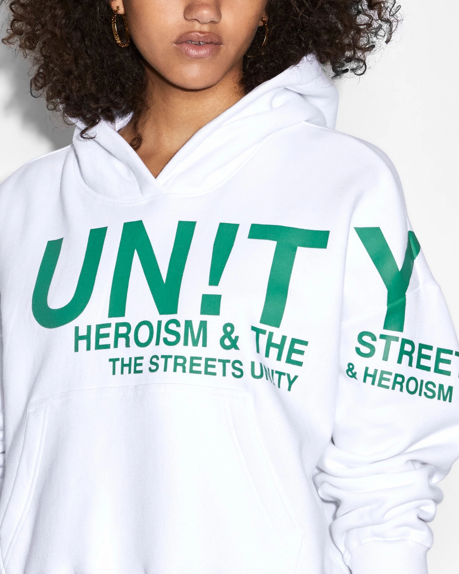 UNITY SLOUCH HOODIE WHITE Non Restrictive Silhouette