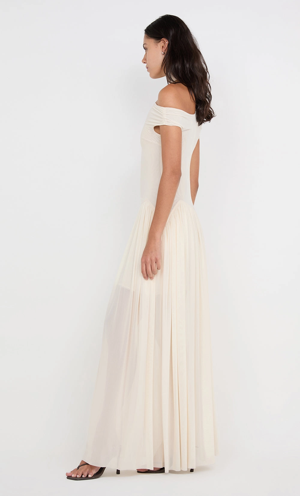 DEIJA OFFSHOULDER MAXI DRESS - BUTTERCREAM Subtle Touch Stay Cool