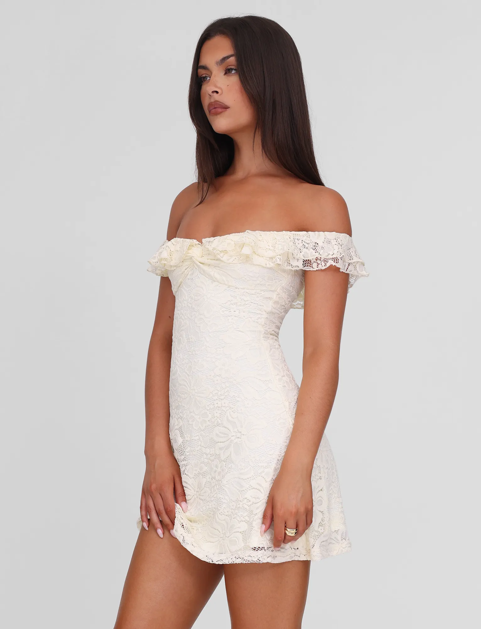 bold appearance Cool Shape DENALI LACE MINI DRESS - CREAM LACE