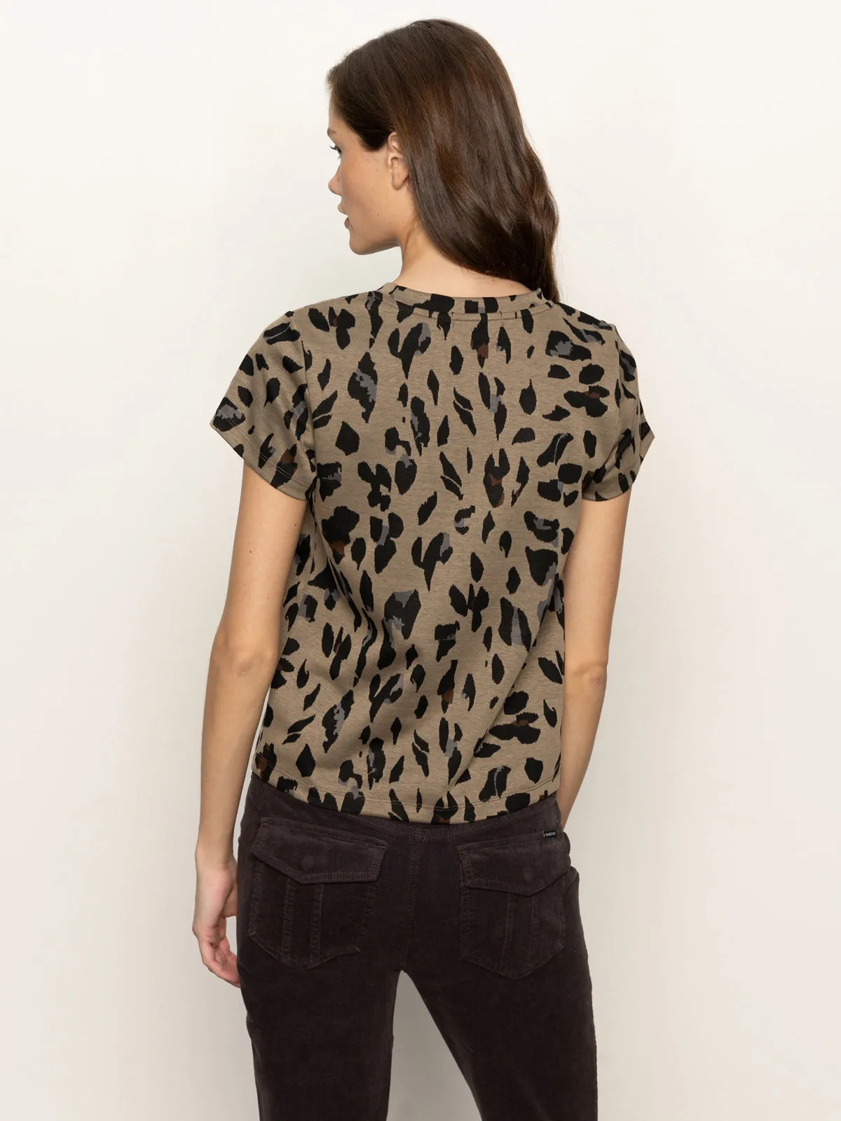 Light Fit Relaxed fit wear Double Knit Perfect Tee Winter Leopard