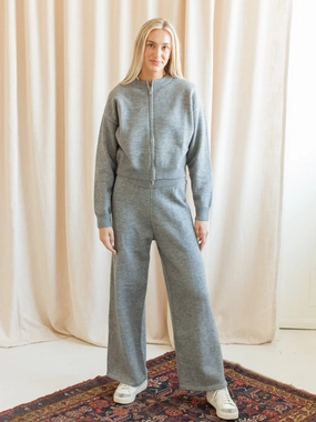 Kenzie Knit Set Multipanel Construction